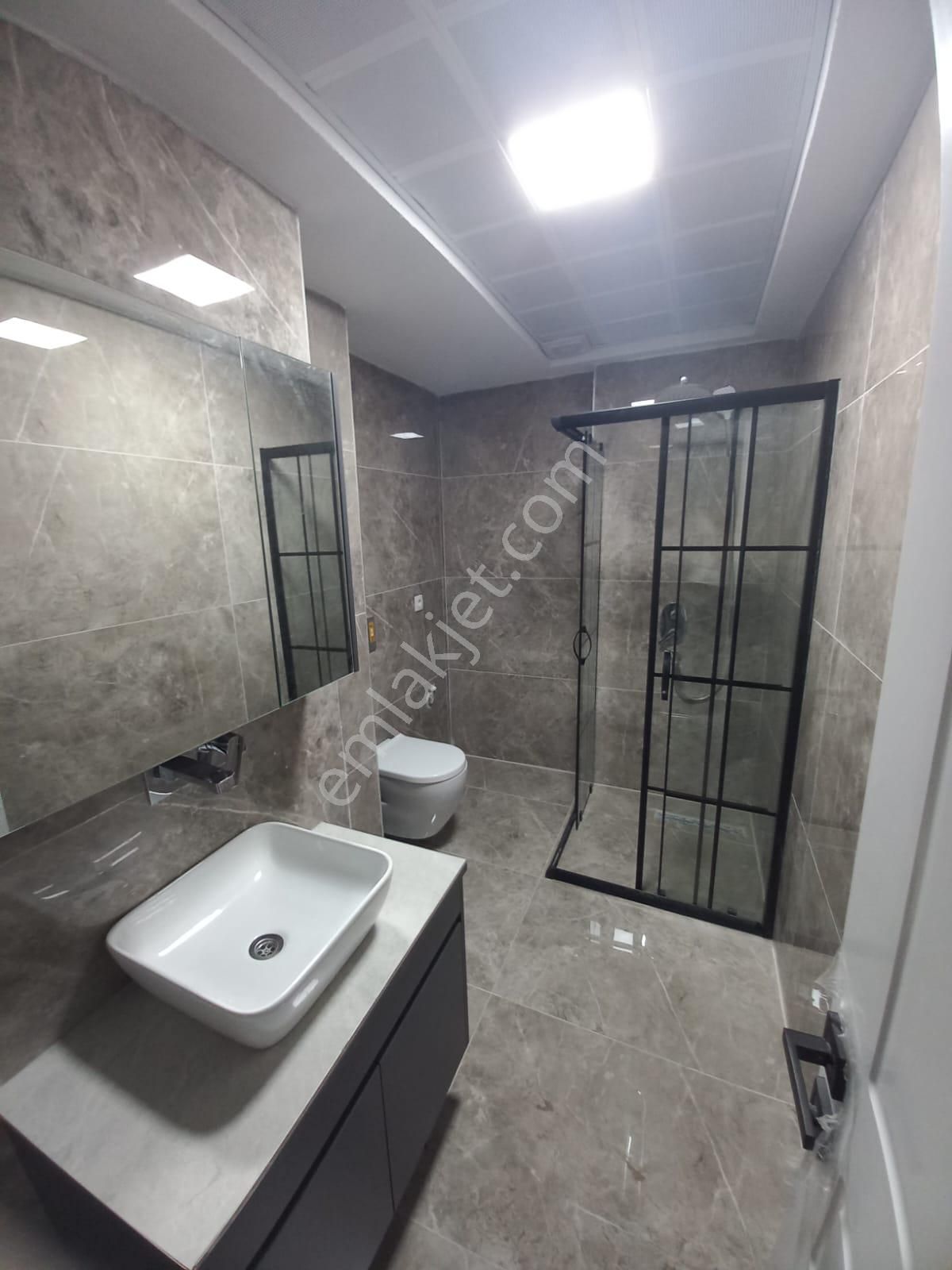 Kartepe Kent Meydanı Sitede Havuzlu,kapalı Otoparklı 3+1 Dubleks - Görsel 18