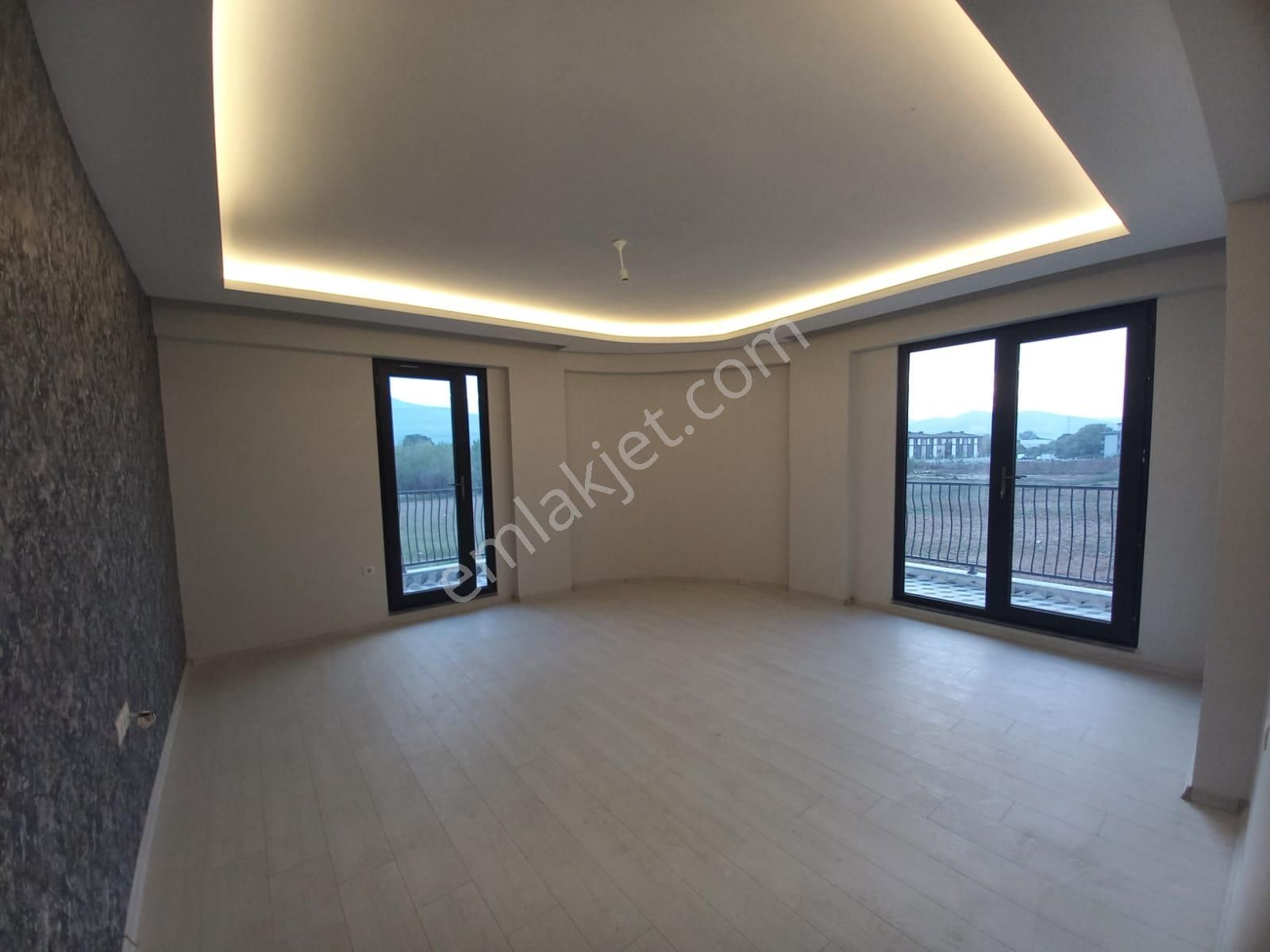 Kartepe Kent Meydanı Sitede Havuzlu,kapalı Otoparklı 3+1 Dubleks - Görsel 26