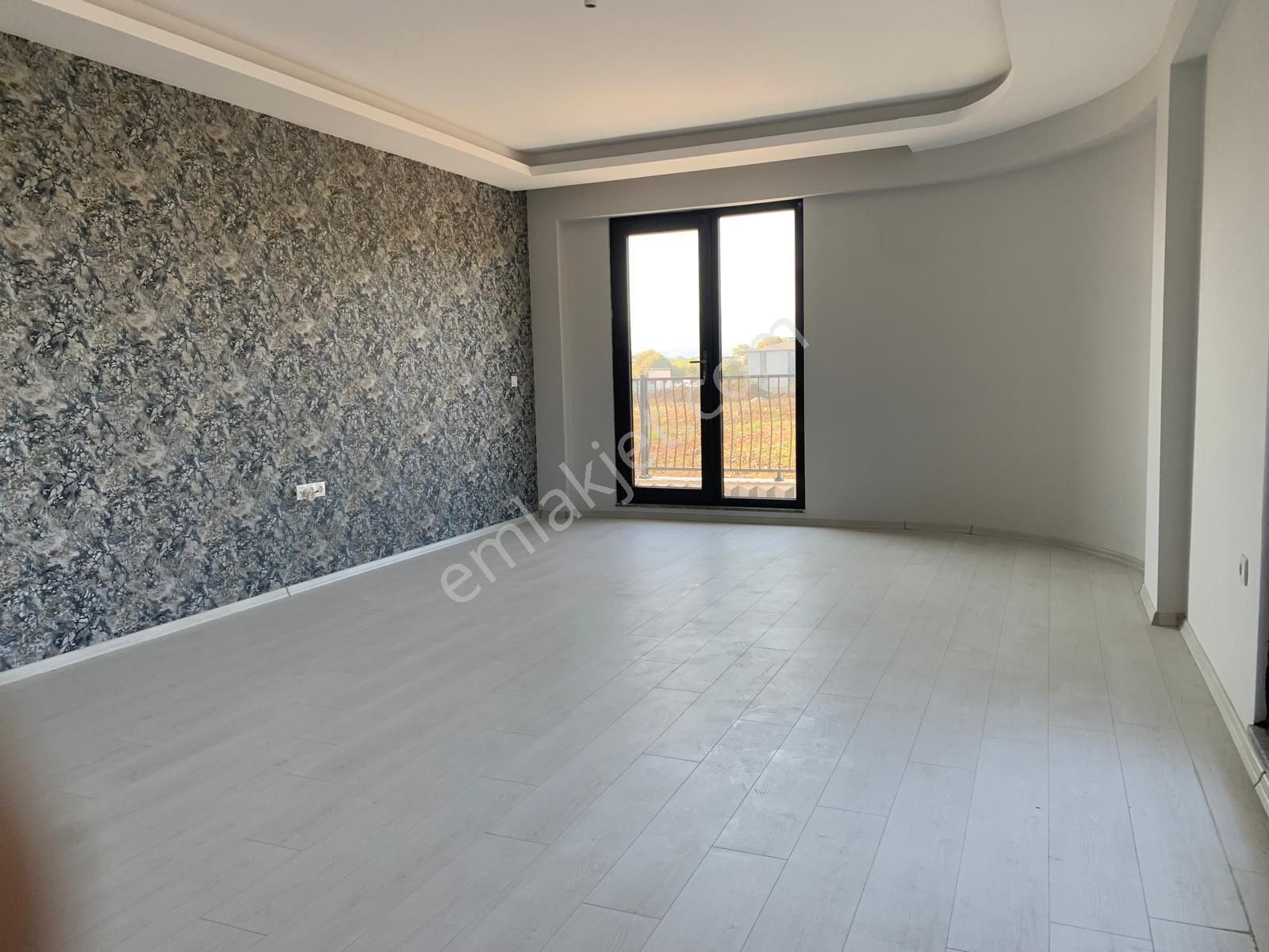 Kent Meydanı Sitede Havuzlu,kapalı Otoparklı Bahçeli 3+1-170m2 - Görsel 16