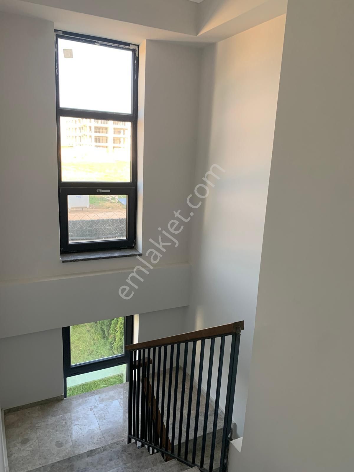 Kent Meydanı Sitede Havuzlu,kapalı Otoparklı Bahçeli 3+1-170m2 - Görsel 10