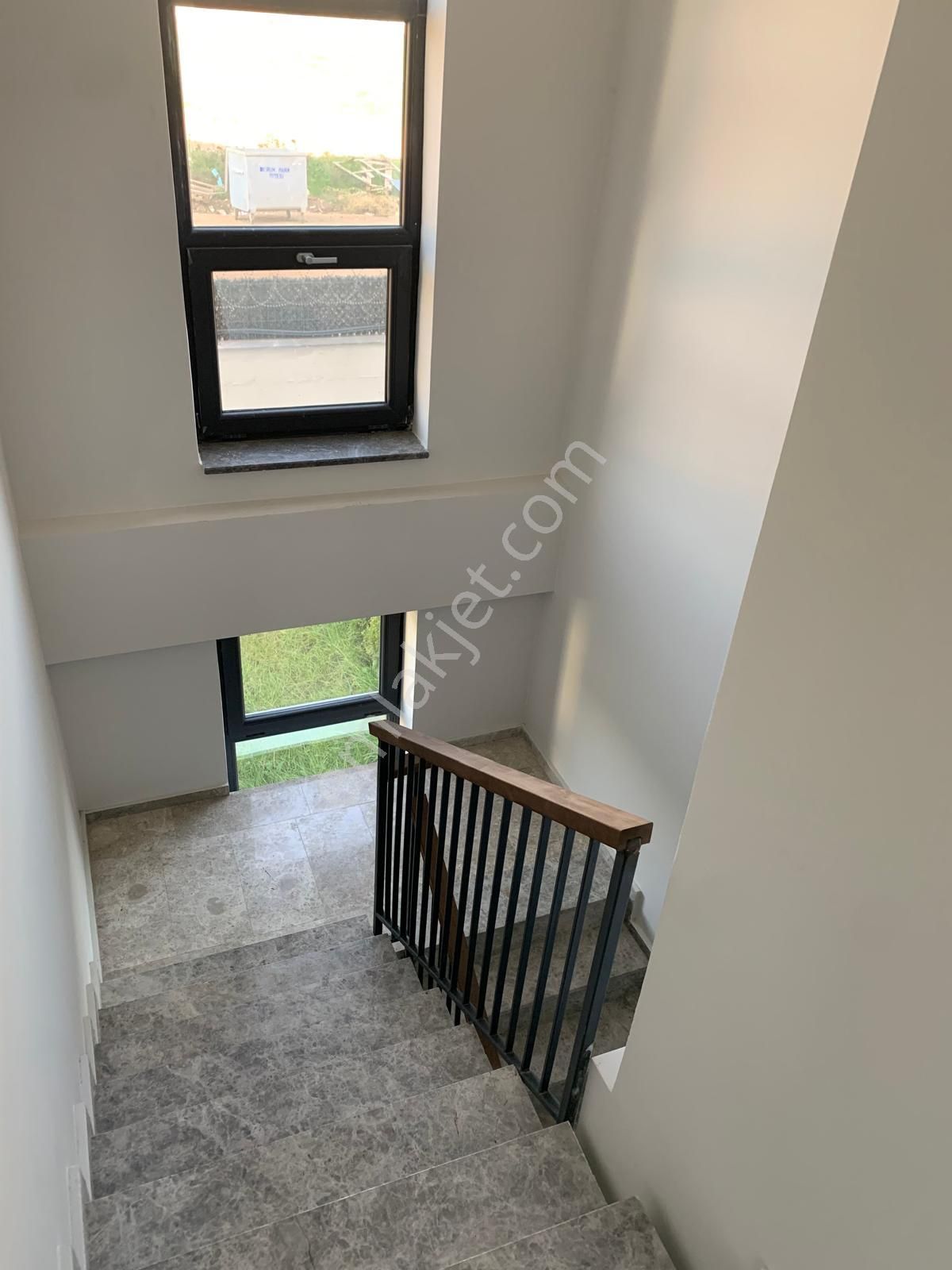 Kent Meydanı Sitede Havuzlu,kapalı Otoparklı Bahçeli 3+1-170m2 - Görsel 11