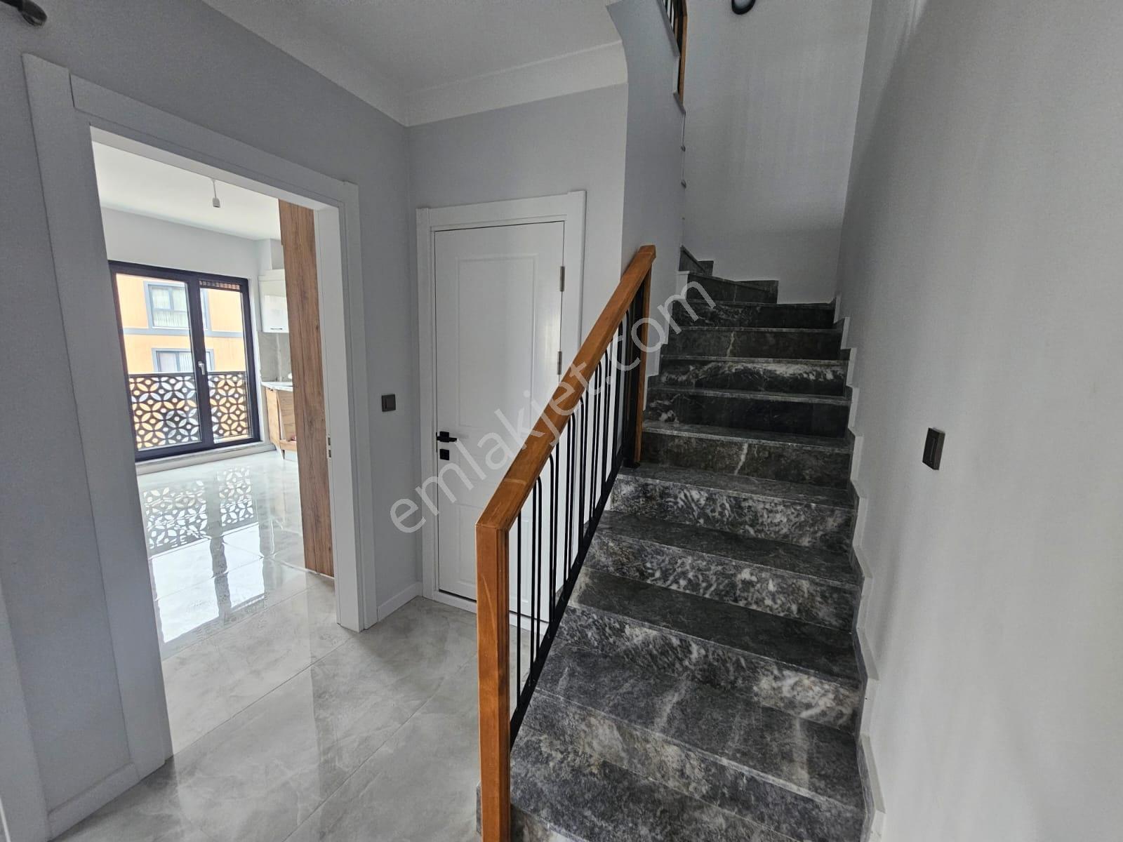 Bağçeşme Site İçi 145m2 3+1 Deniz Manzaralı Sıfır Köşe Ç.dubleks - Görsel 6
