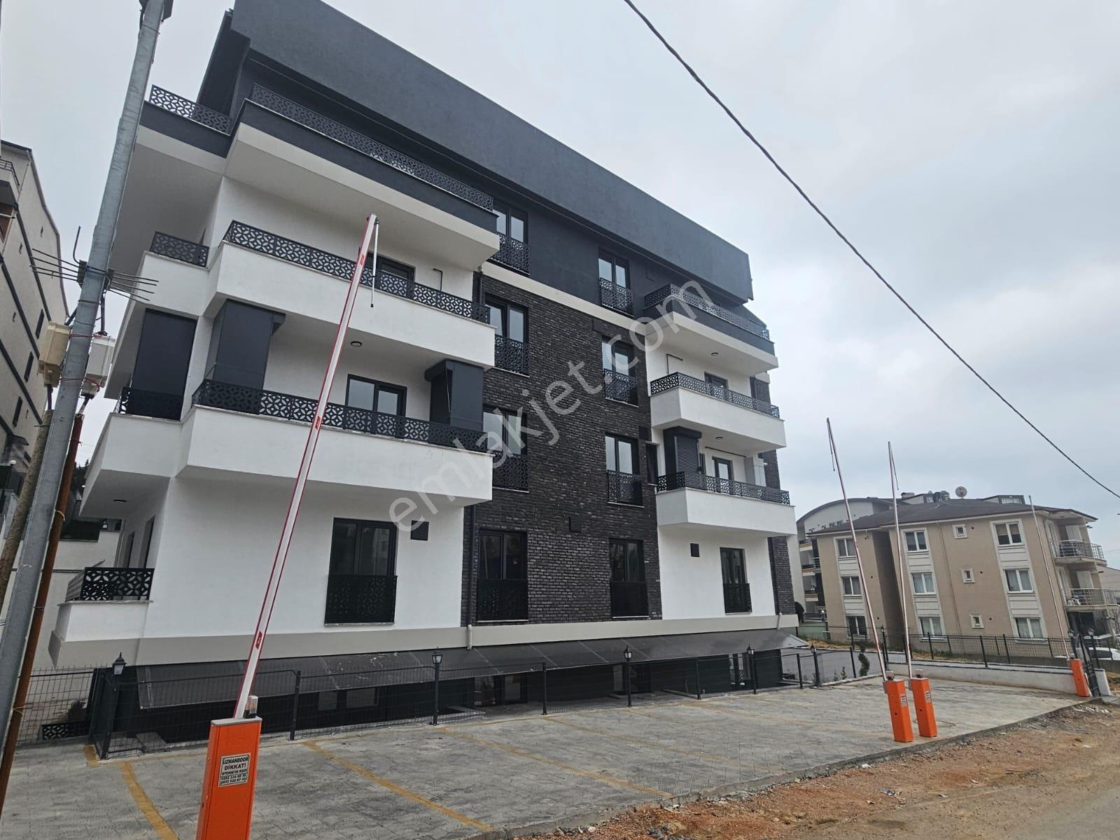Bağçeşme Site İçi 145m2 3+1 Deniz Manzaralı Sıfır Köşe Ç.dubleks - Görsel 3