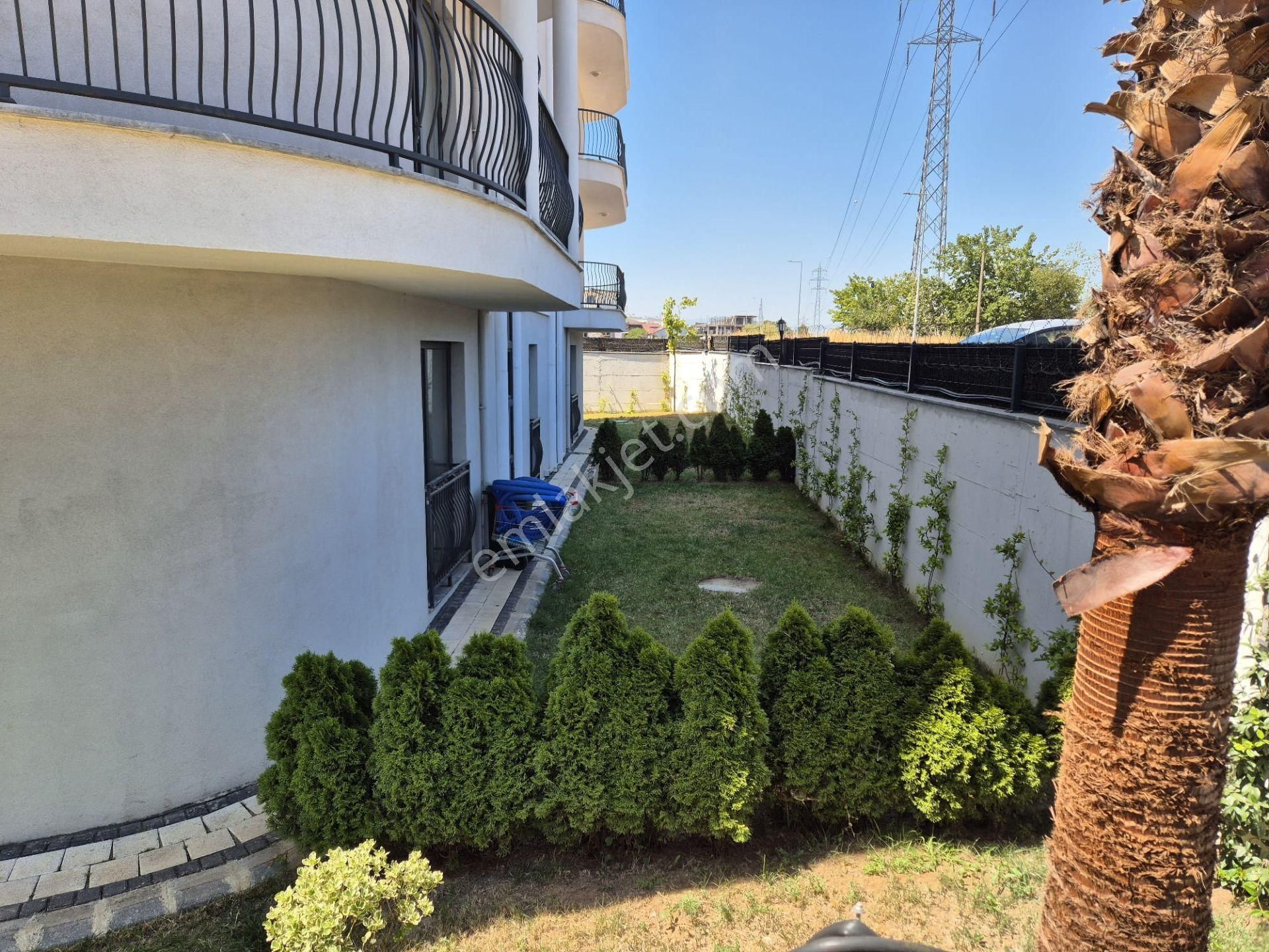 Kentmeydanı Güvenlikli Sitede Önüaçık Otoparklı 3+1 Çatı Dubleks - Görsel 26