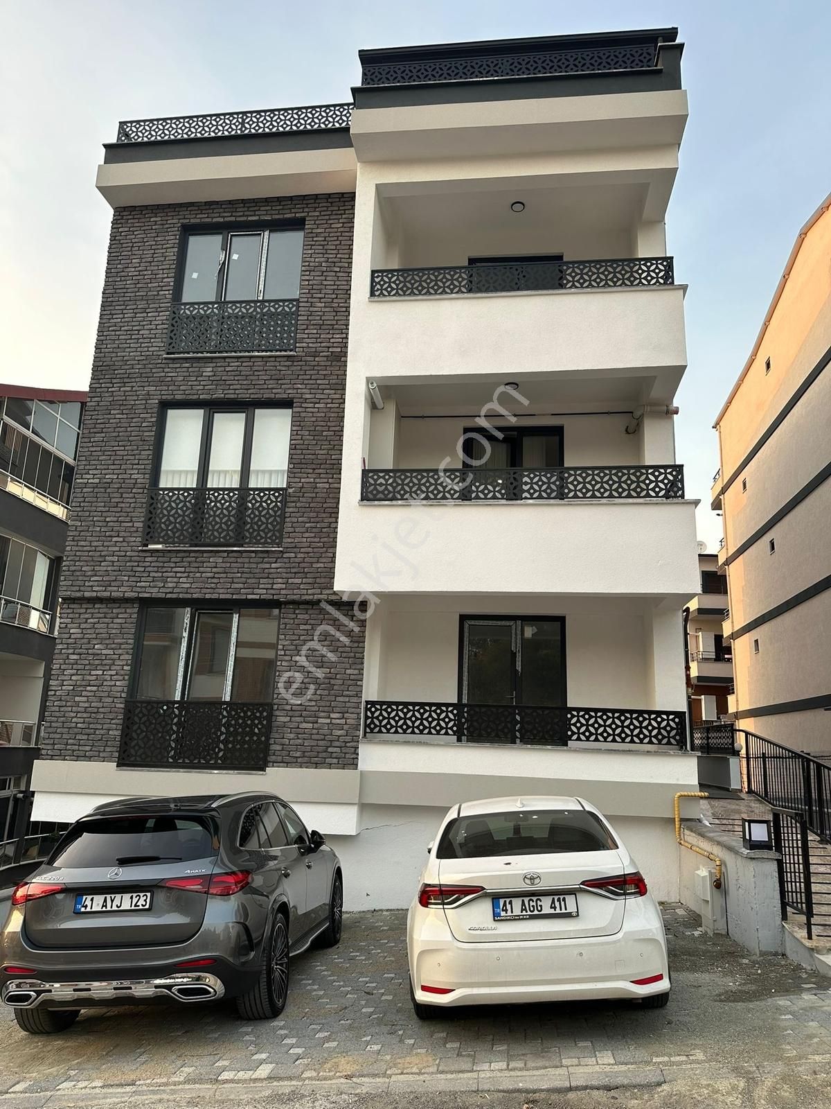 Bağçeşmede Site İçerisinde 165 M2 4+1 Sıfır Bahçe Dubleks - Görsel 17