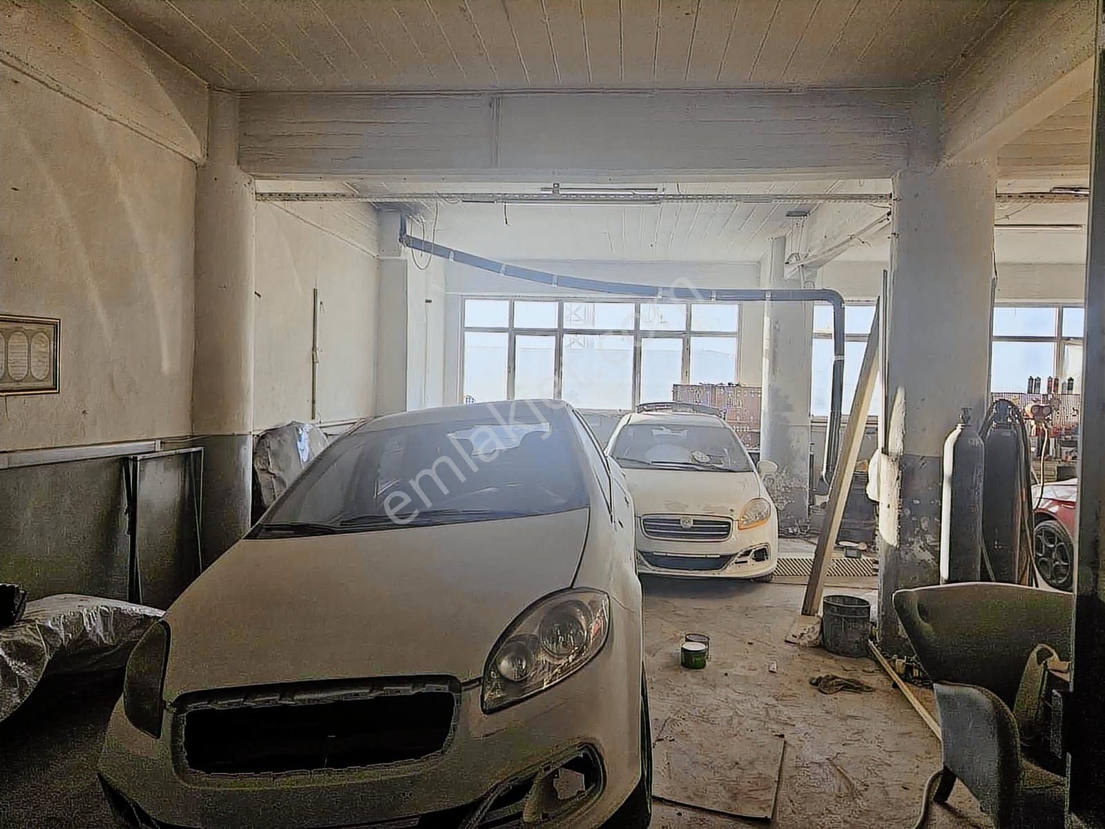 Sefaköy Beşyol Pakten Mutlu San Sit. 30 M2 Lik Kiralık Dükkan - Görsel 4