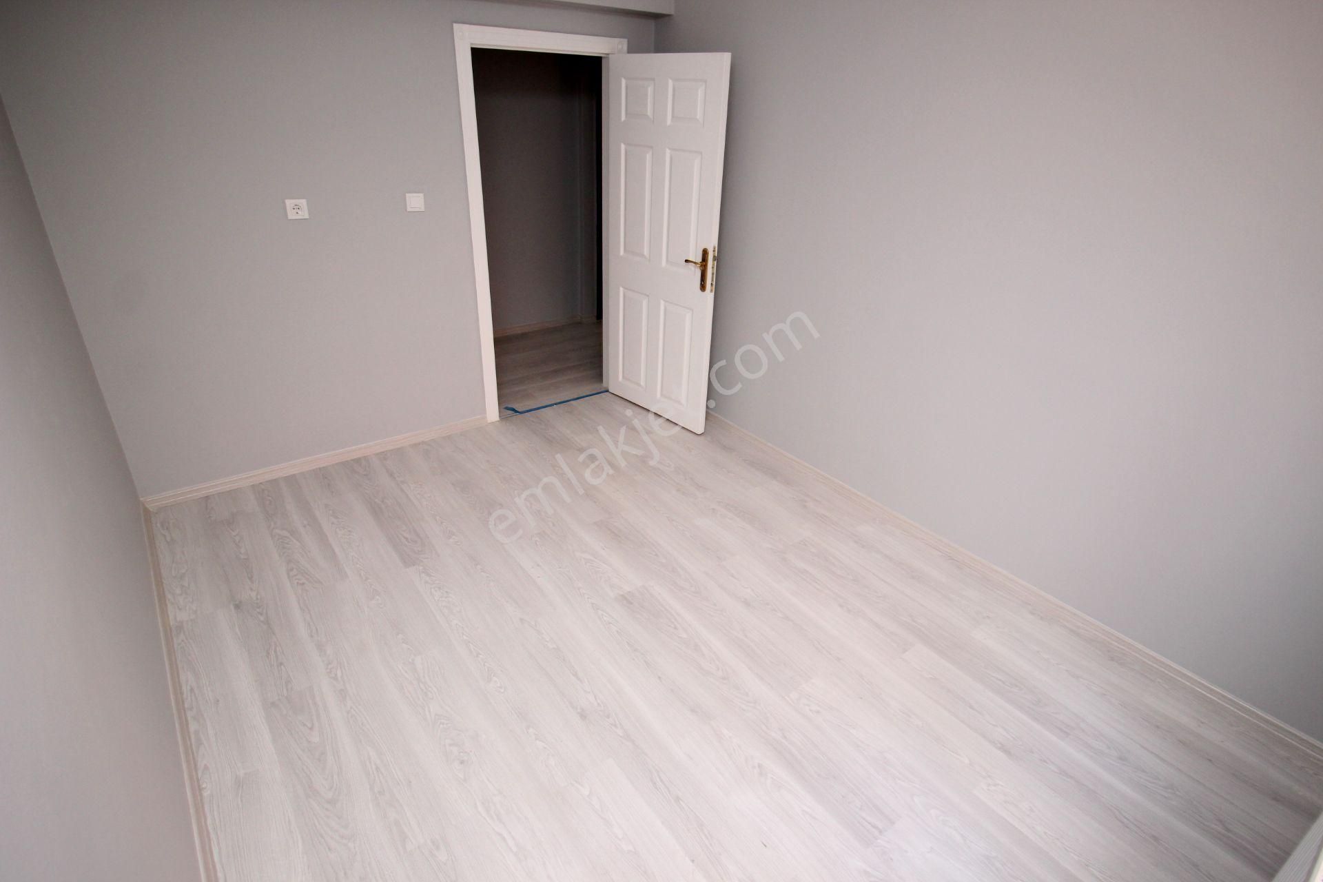 Emre Emlak'tan Piyade'de Cadde Yanı Full Yapılı Arakat Boş 3+1 Satılık Daire - Görsel 16