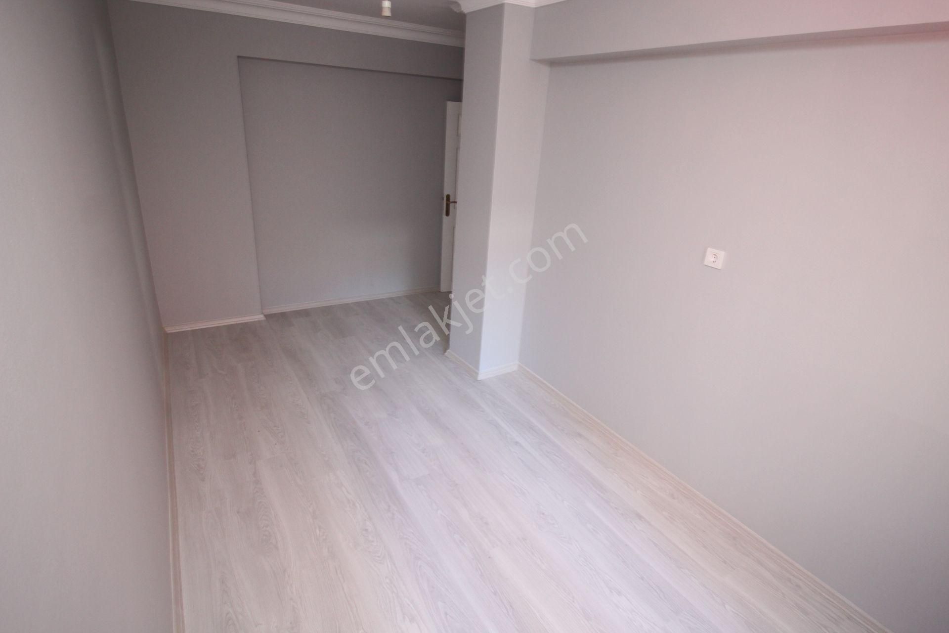 Emre Emlak'tan Piyade'de Cadde Yanı Full Yapılı Arakat Boş 3+1 Satılık Daire - Görsel 19