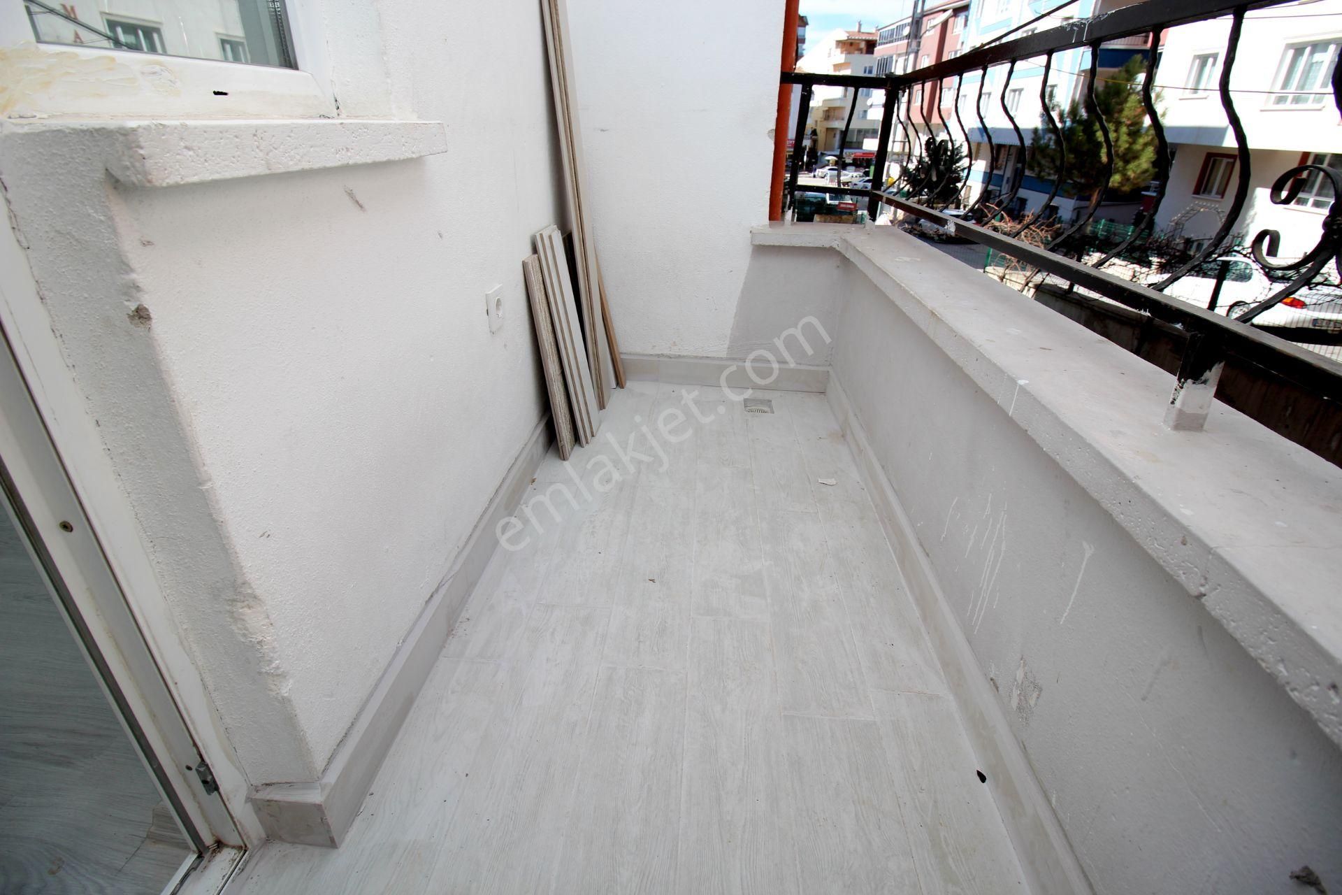 Emre Emlak'tan Piyade'de Cadde Yanı Full Yapılı Arakat Boş 3+1 Satılık Daire - Görsel 7