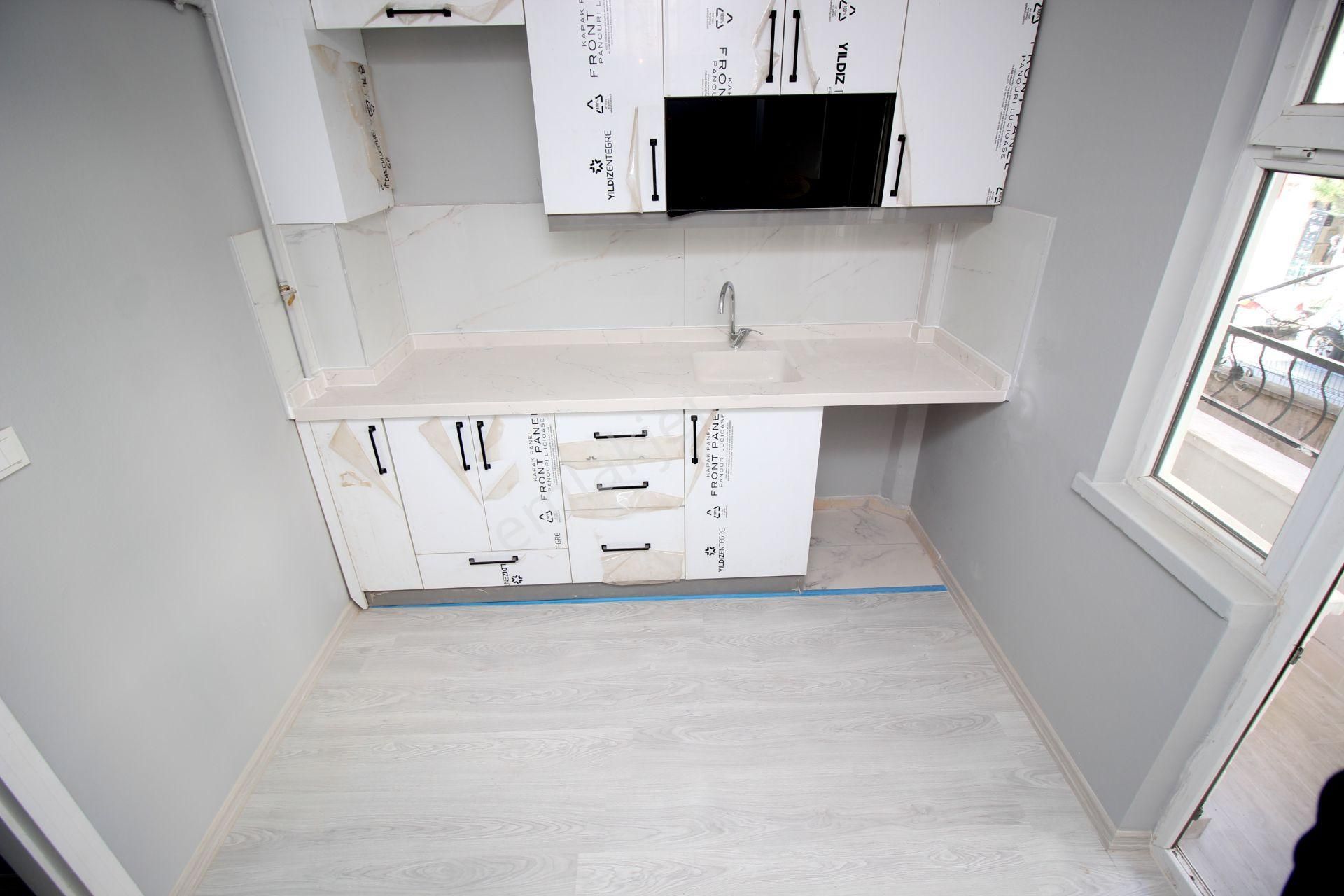 Emre Emlak'tan Piyade'de Cadde Yanı Full Yapılı Arakat Boş 3+1 Satılık Daire - Görsel 5