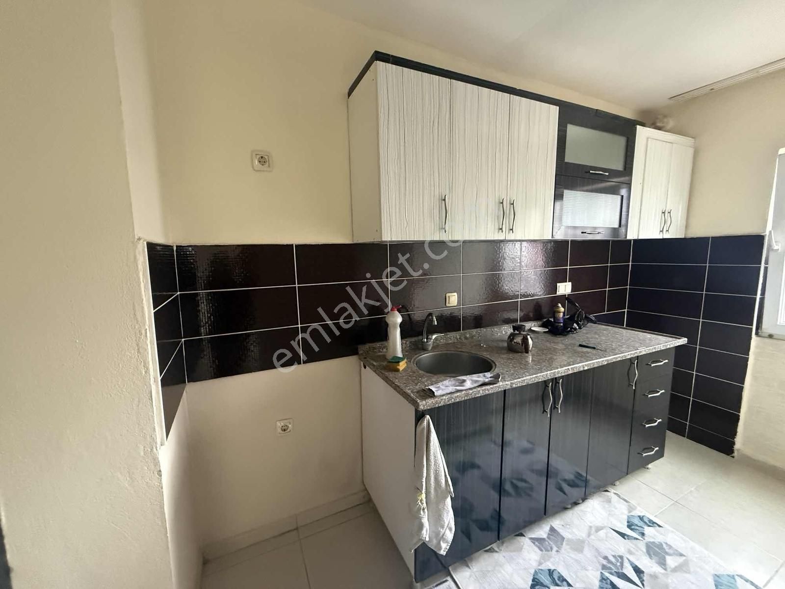 Kanal Mah. Tramvaya 5dk 2+1 Yüksek Giriş Kiralık - Görsel 22