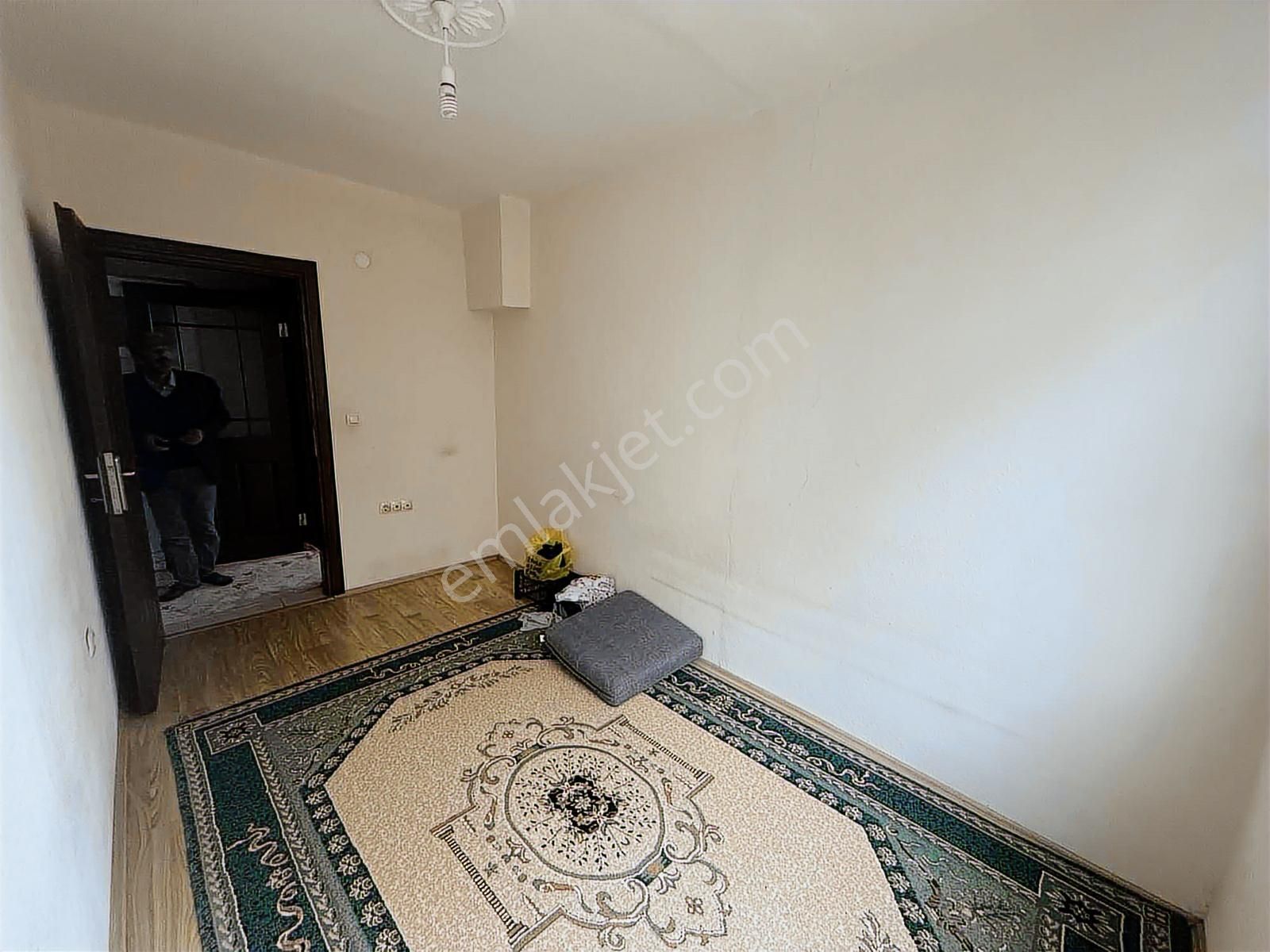 Kanal Mah. Tramvaya 5dk 2+1 Yüksek Giriş Kiralık - Görsel 2