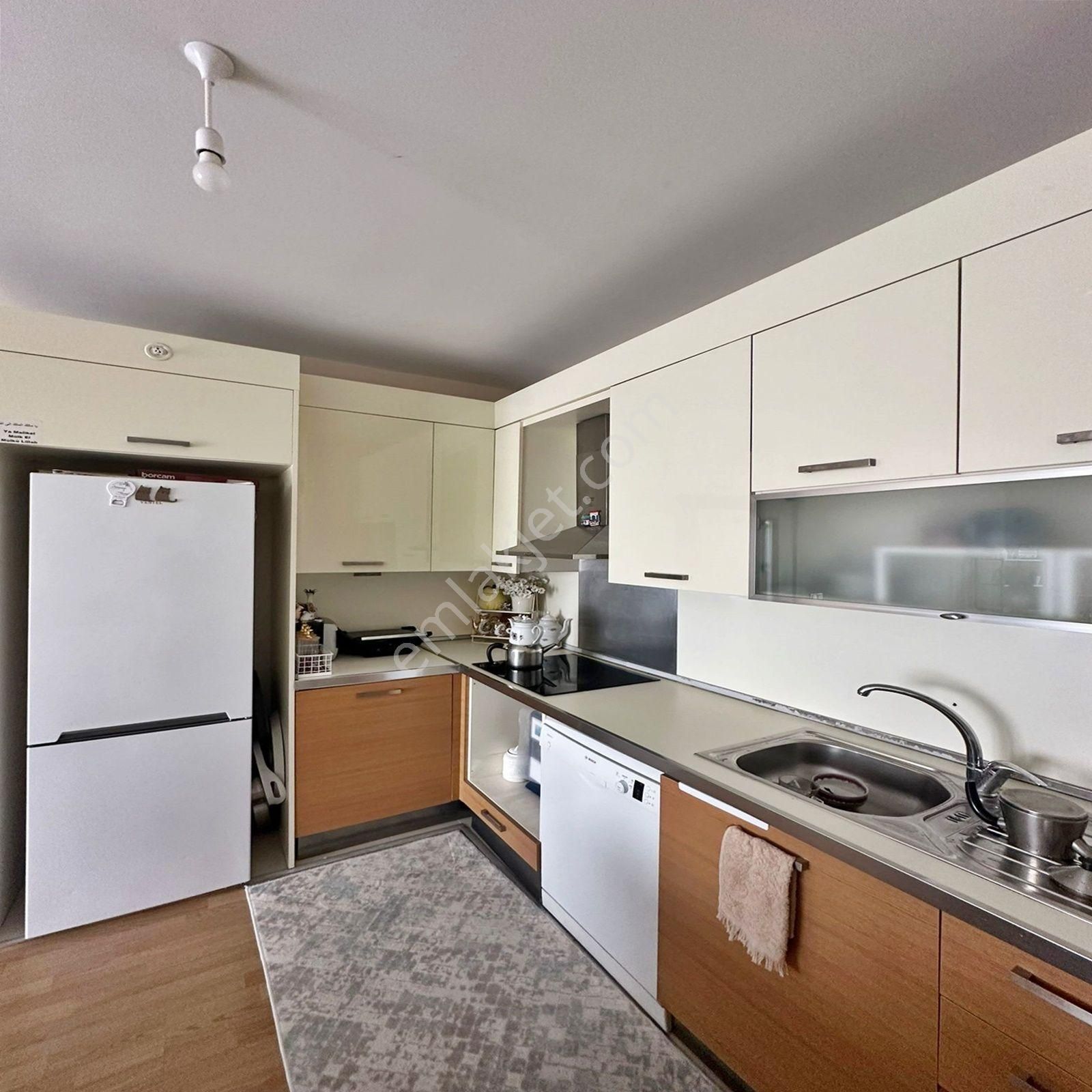 Gökevler Mahallesinde Site İçerisinde 2+1 Lüks Ara Kat Daire - Görsel 8