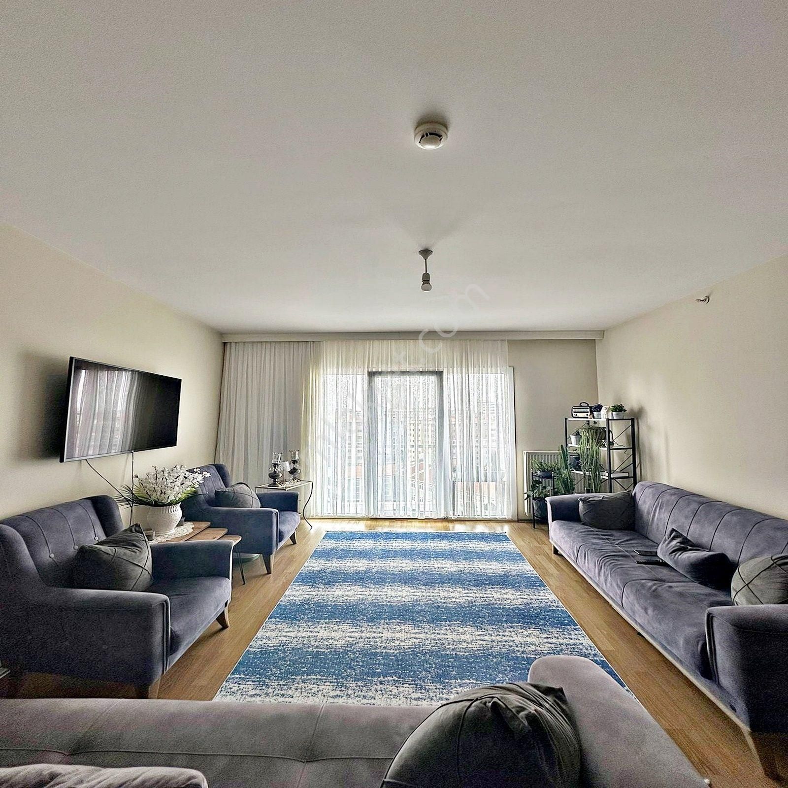 Gökevler Mahallesinde Site İçerisinde 2+1 Lüks Ara Kat Daire