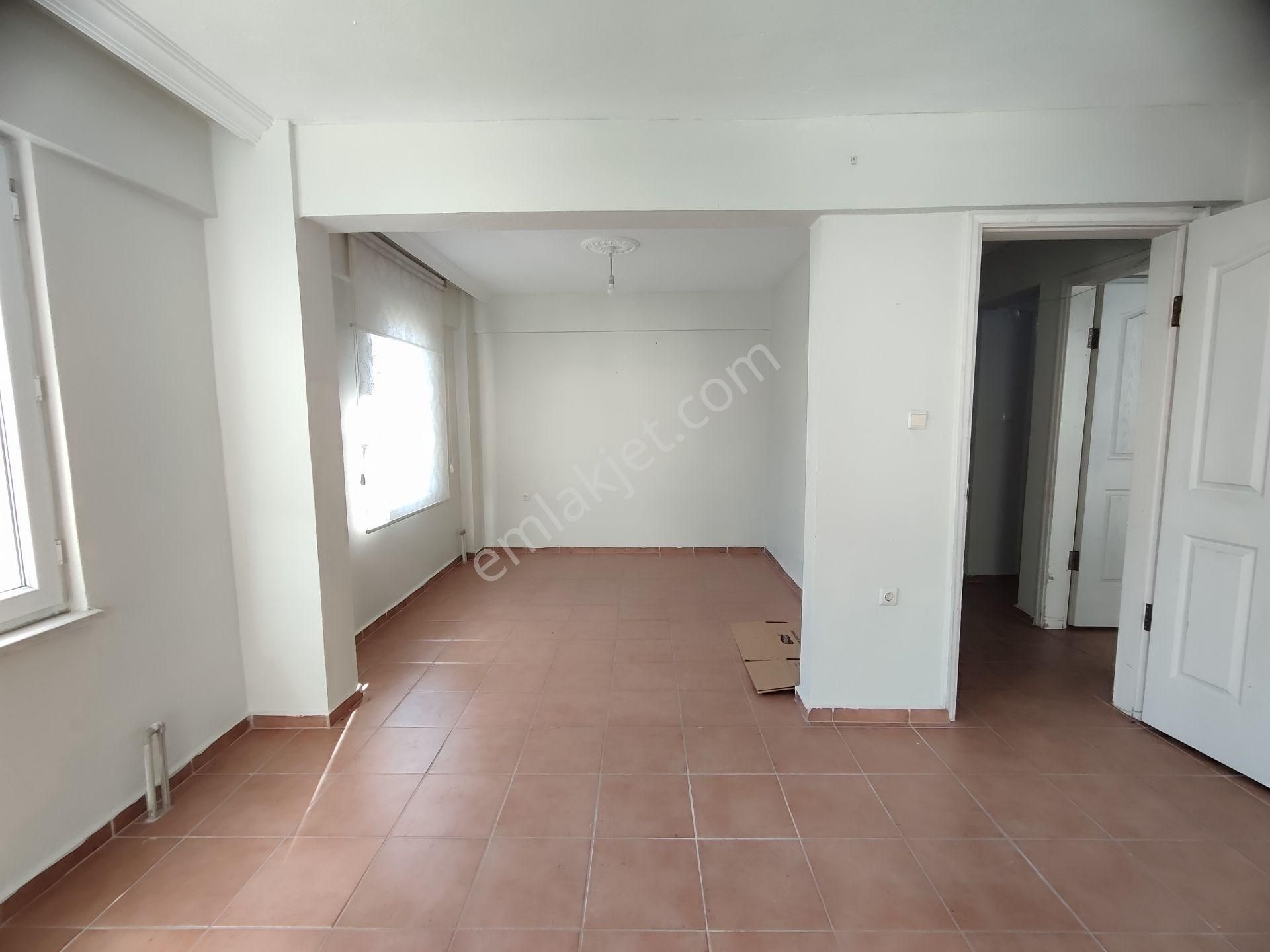 Kardeşten Kiralık - İkizçay 2.köprü Civarı Denize 100 Mt. Geniş 4+1 Dubleks Daire - Görsel 2