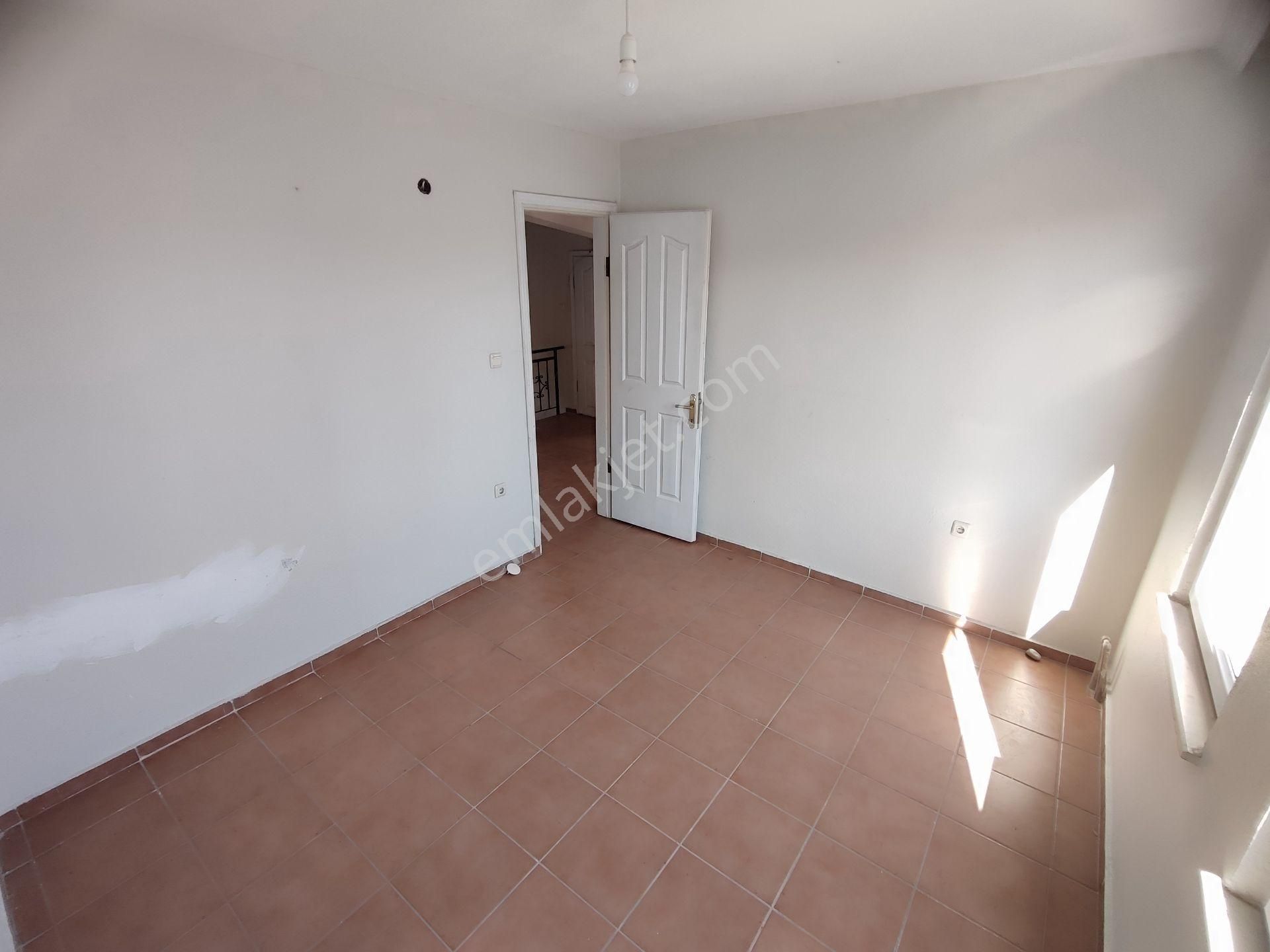 Kardeşten Kiralık - İkizçay 2.köprü Civarı Denize 100 Mt. Geniş 4+1 Dubleks Daire - Görsel 26