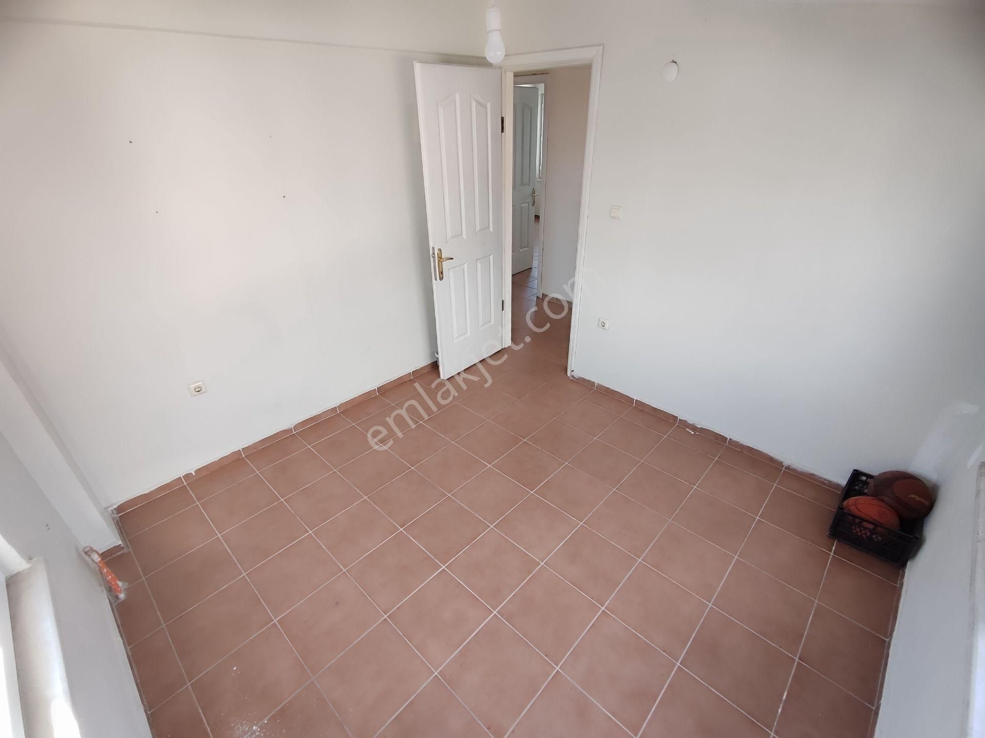 Kardeşten Kiralık - İkizçay 2.köprü Civarı Denize 100 Mt. Geniş 4+1 Dubleks Daire - Görsel 22