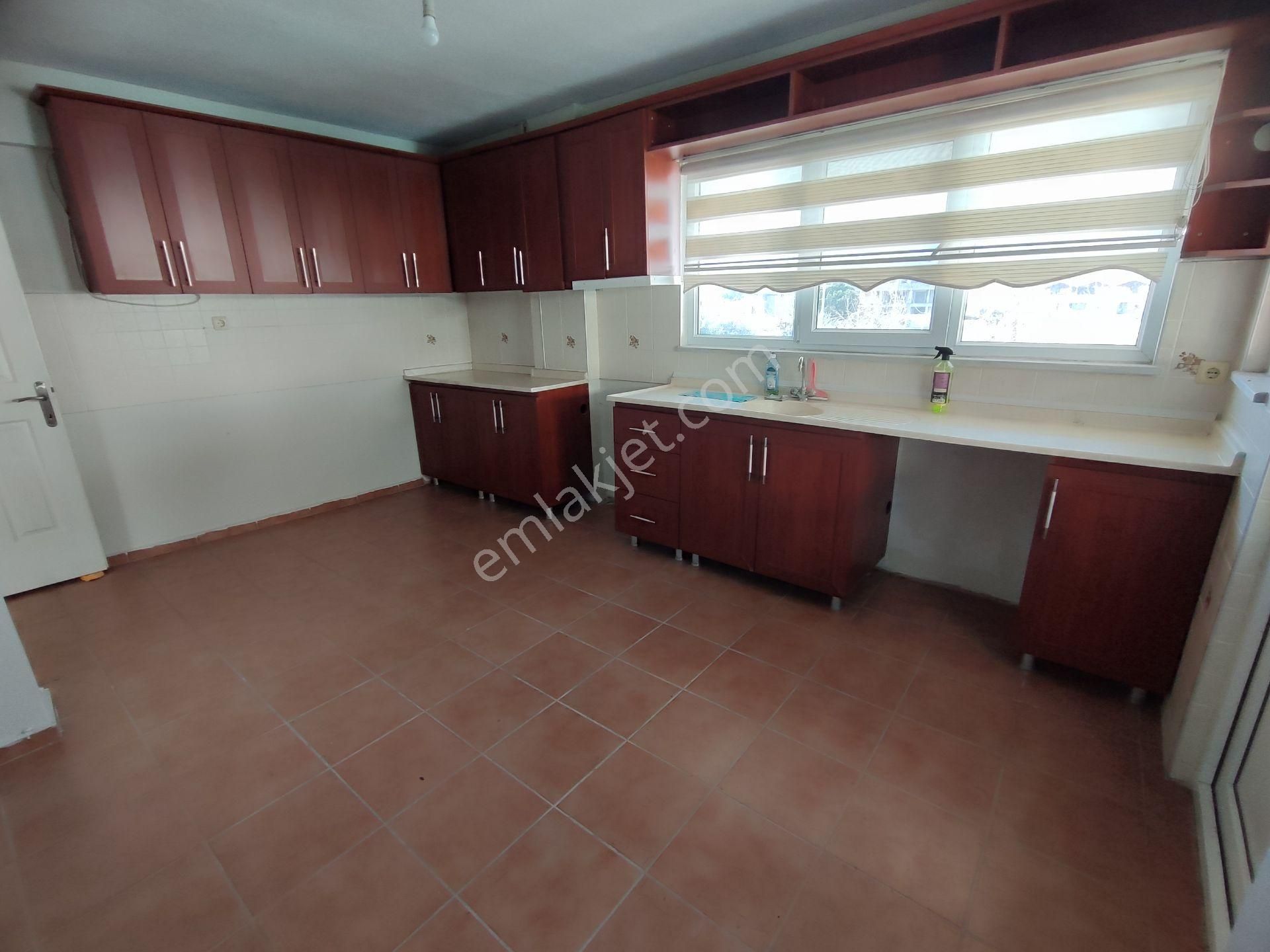 Kardeşten Kiralık - İkizçay 2.köprü Civarı Denize 100 Mt. Geniş 4+1 Dubleks Daire - Görsel 13