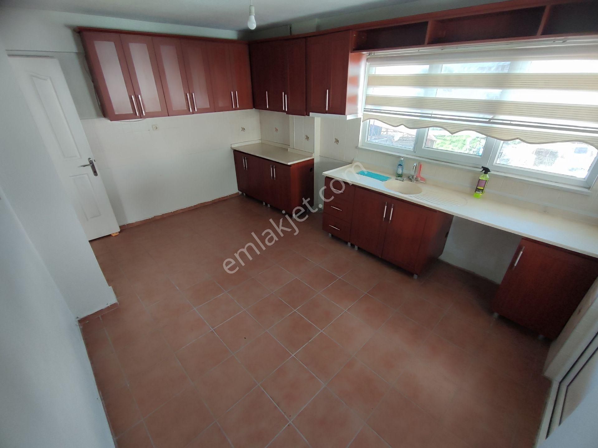 Kardeşten Kiralık - İkizçay 2.köprü Civarı Denize 100 Mt. Geniş 4+1 Dubleks Daire - Görsel 14