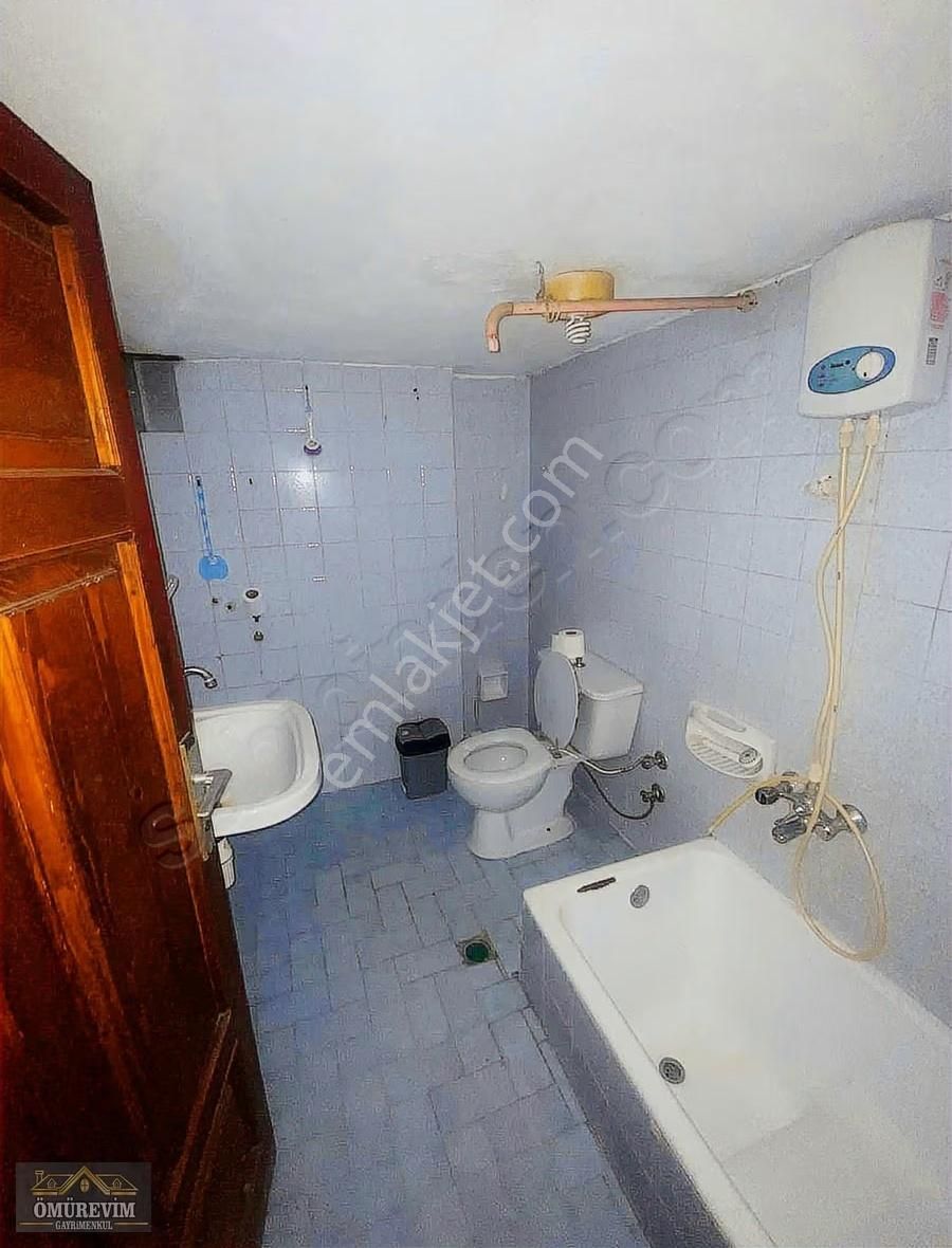 Ömürevimden Erdekte Kiralık Full Eşyalı Denize 1 Sokak Mesafede - Görsel 11