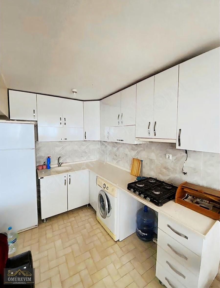 Ömürevimden Erdekte Kiralık Full Eşyalı Denize 1 Sokak Mesafede