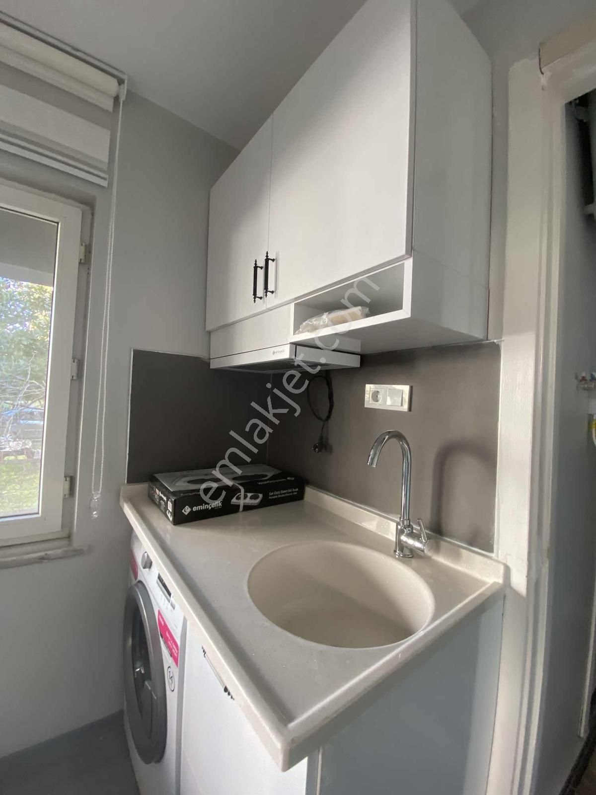 Merkezi Konumda Sıfır Eşyalı Site İçi Kiralık Daire! - Görsel 10