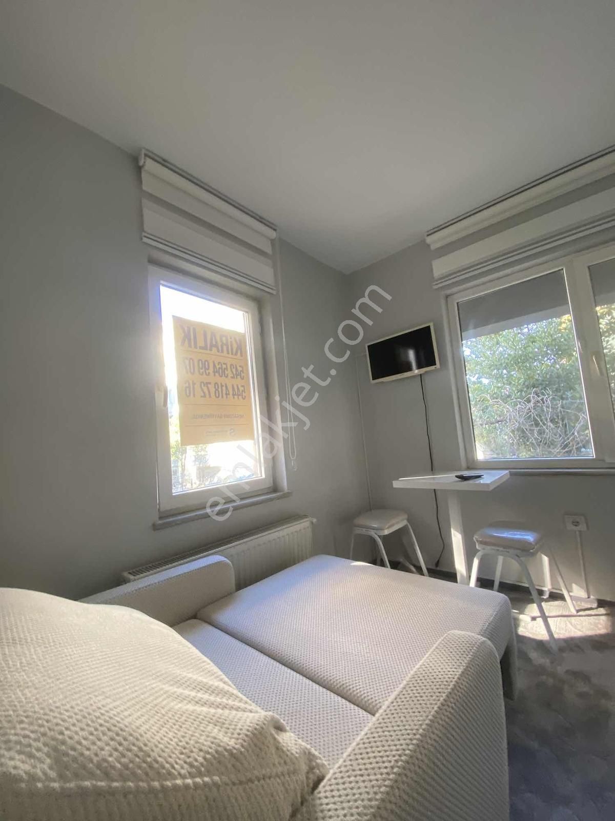 Merkezi Konumda Sıfır Eşyalı Site İçi Kiralık Daire!