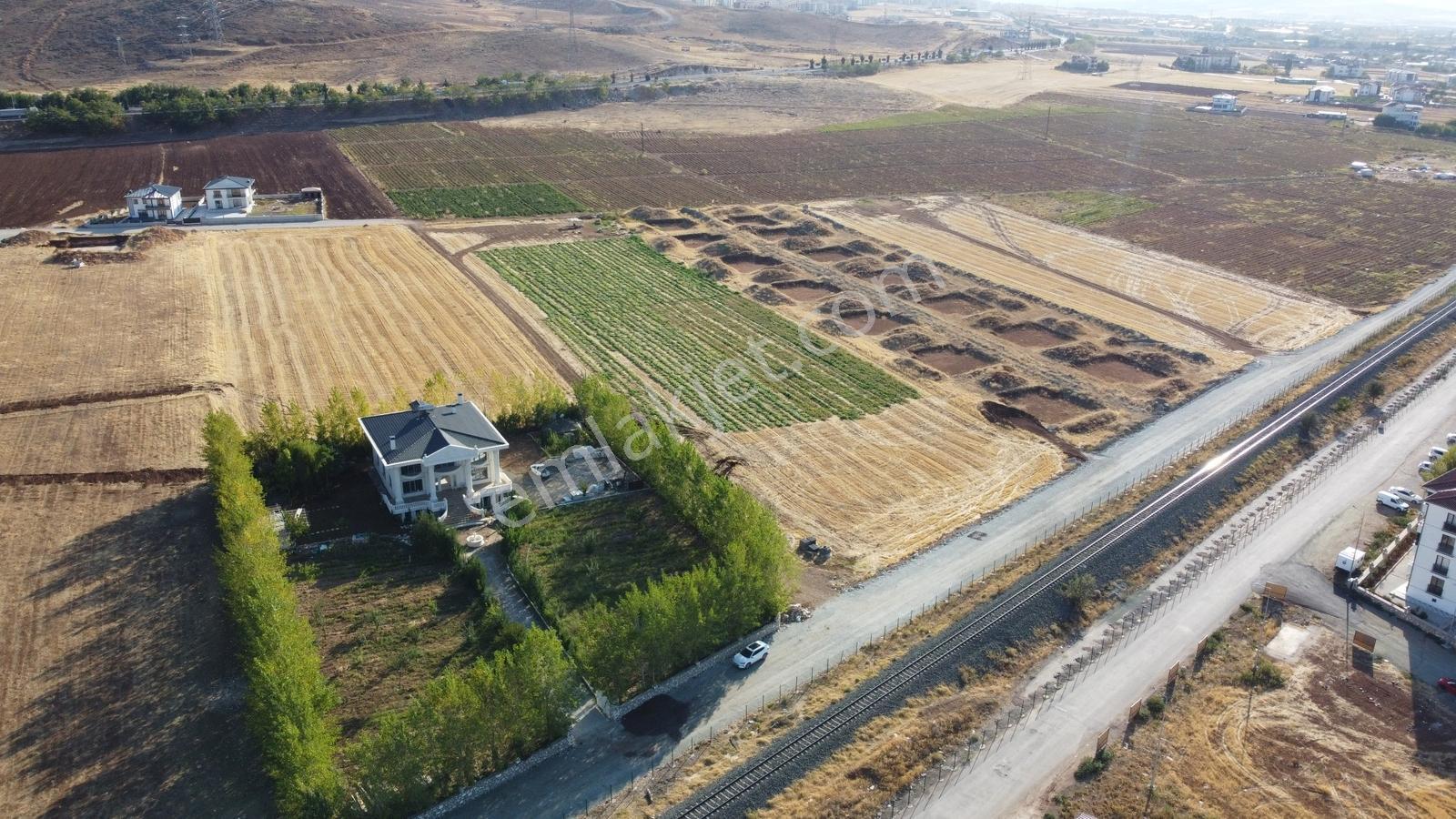 Emre Gm/den Ataşehir'de Muhteşem Konumlu Villa Arsası - Görsel 16
