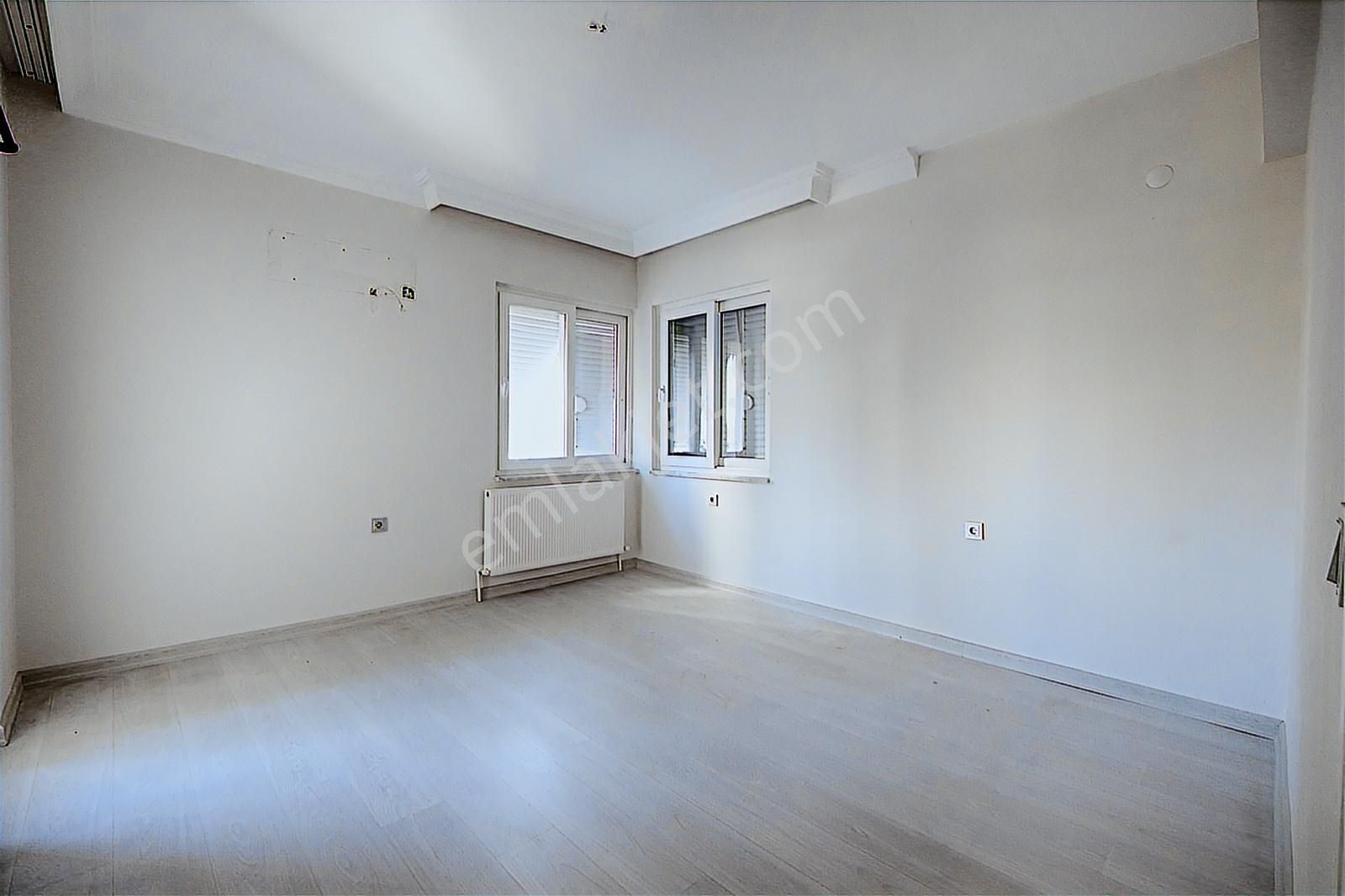Çağrı Emlak'tan Metropol Çarşı Kavşağında Bakımlı 3+1 Daire - Görsel 32