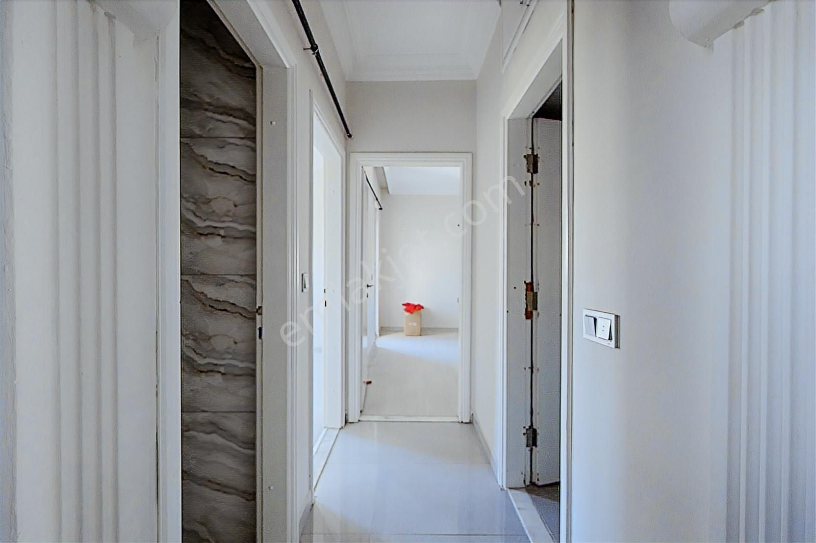 Çağrı Emlak'tan Metropol Çarşı Kavşağında Bakımlı 3+1 Daire - Görsel 9