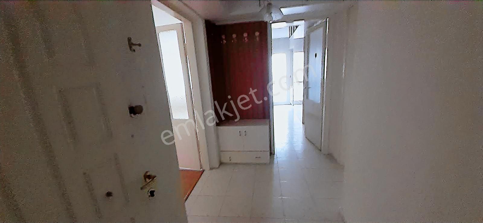 Halilrıfatpaşada Doğalgazlı Asansörlü 3+1 Merkezi Konumda - Görsel 9