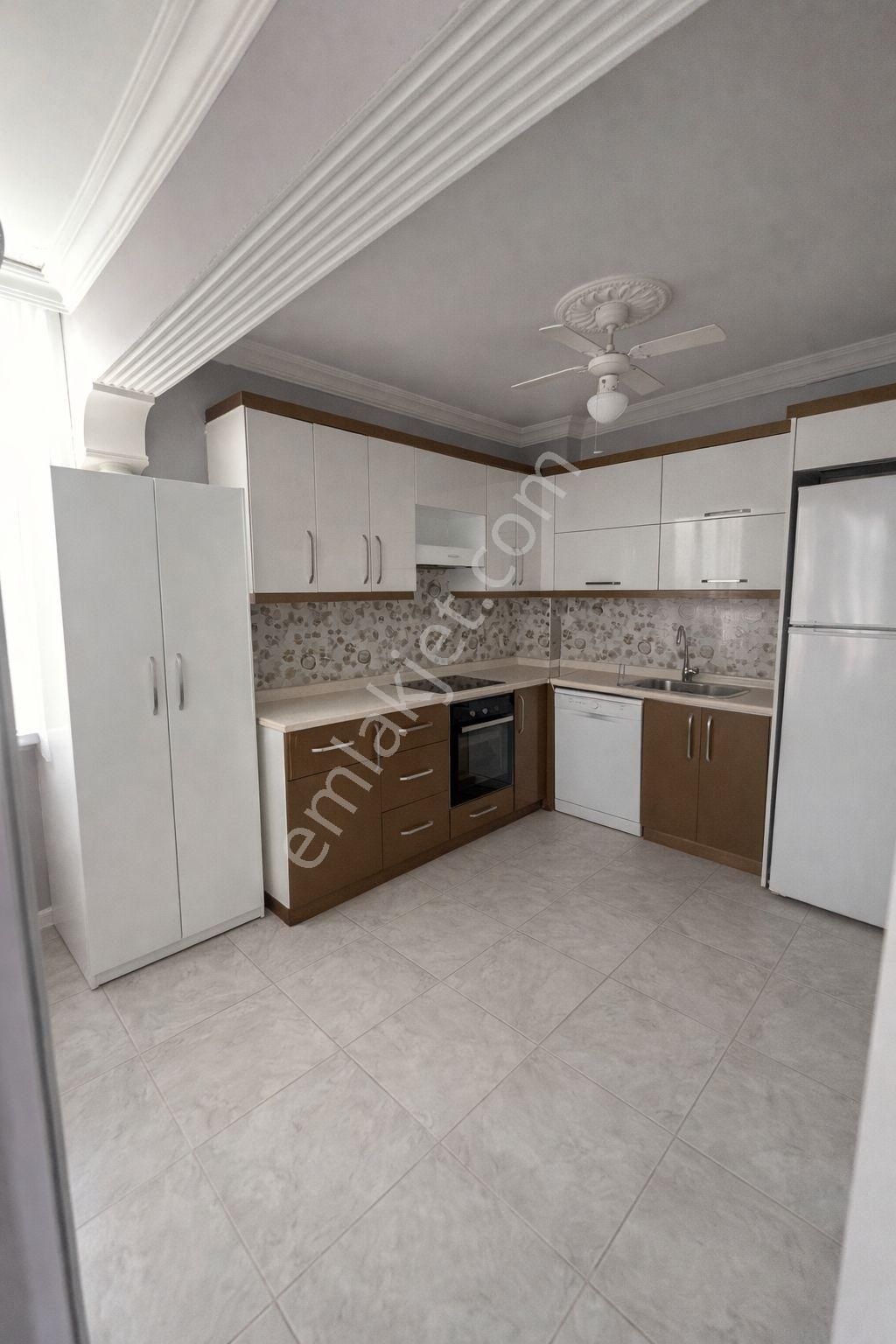 Bornova Yeşilova'da 2+1 Satılık Daire - Görsel 4