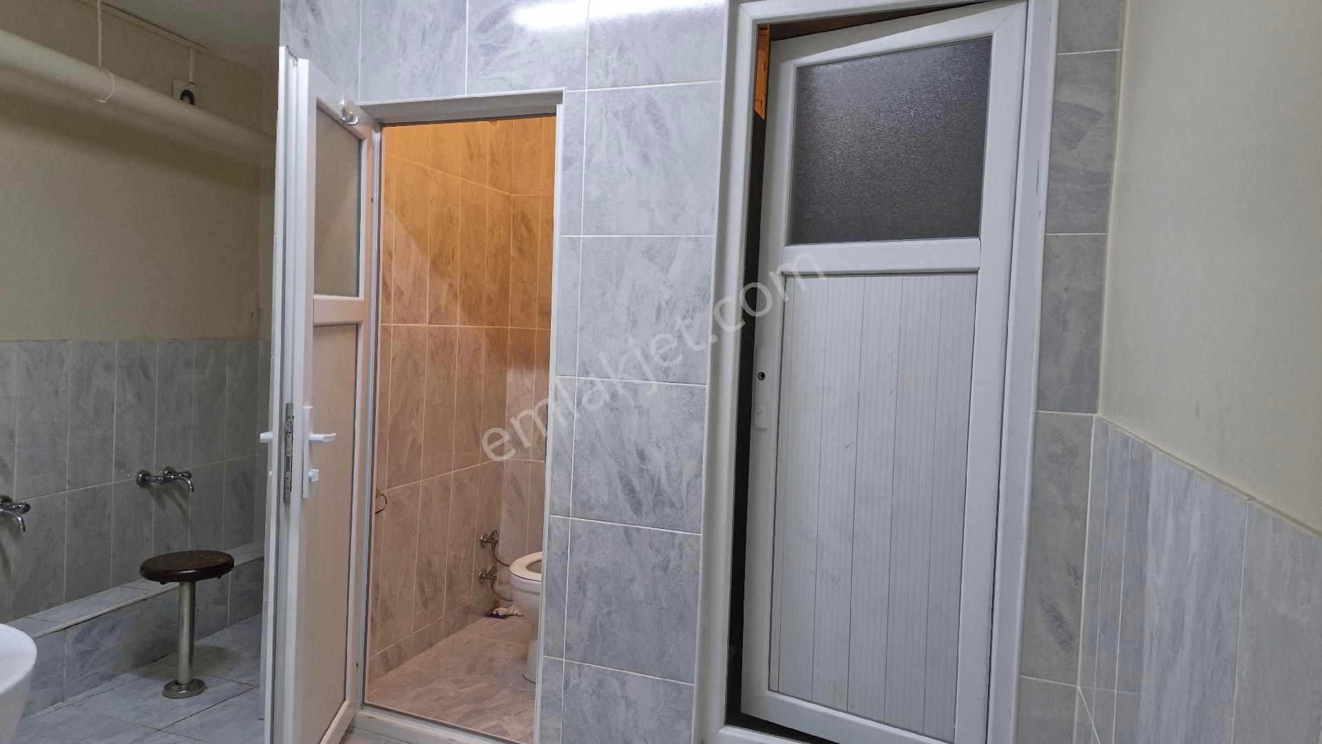 Bayrampaşa Merkezde Kiralık Dükkan - Görsel 7
