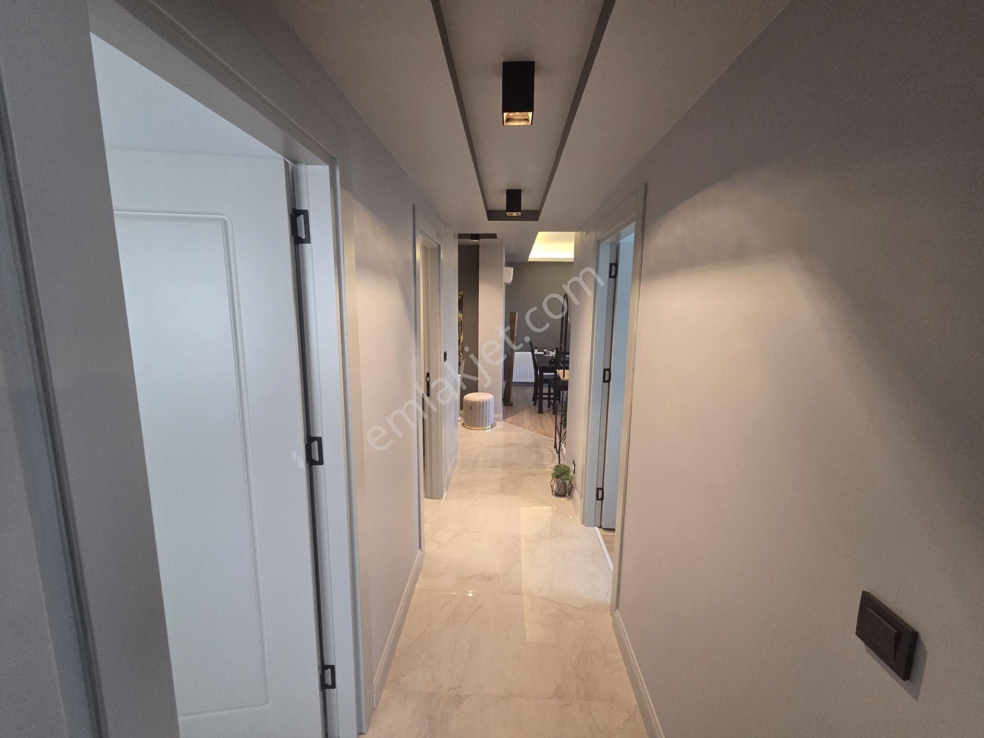 Esse My Home Dan Yeşiloba Da Galericiler Sitesi Cıvarı Güvenlikli Havuzlu 3+1 - Görsel 15