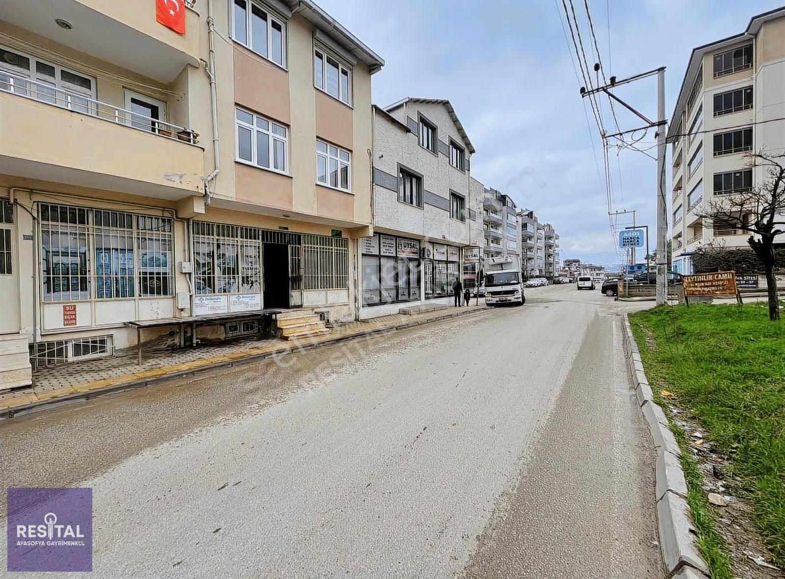 Emek Mah Turgut Özal Cad Üzeri 135 M2 Kiralık Dükkan İşyeri - Görsel 8