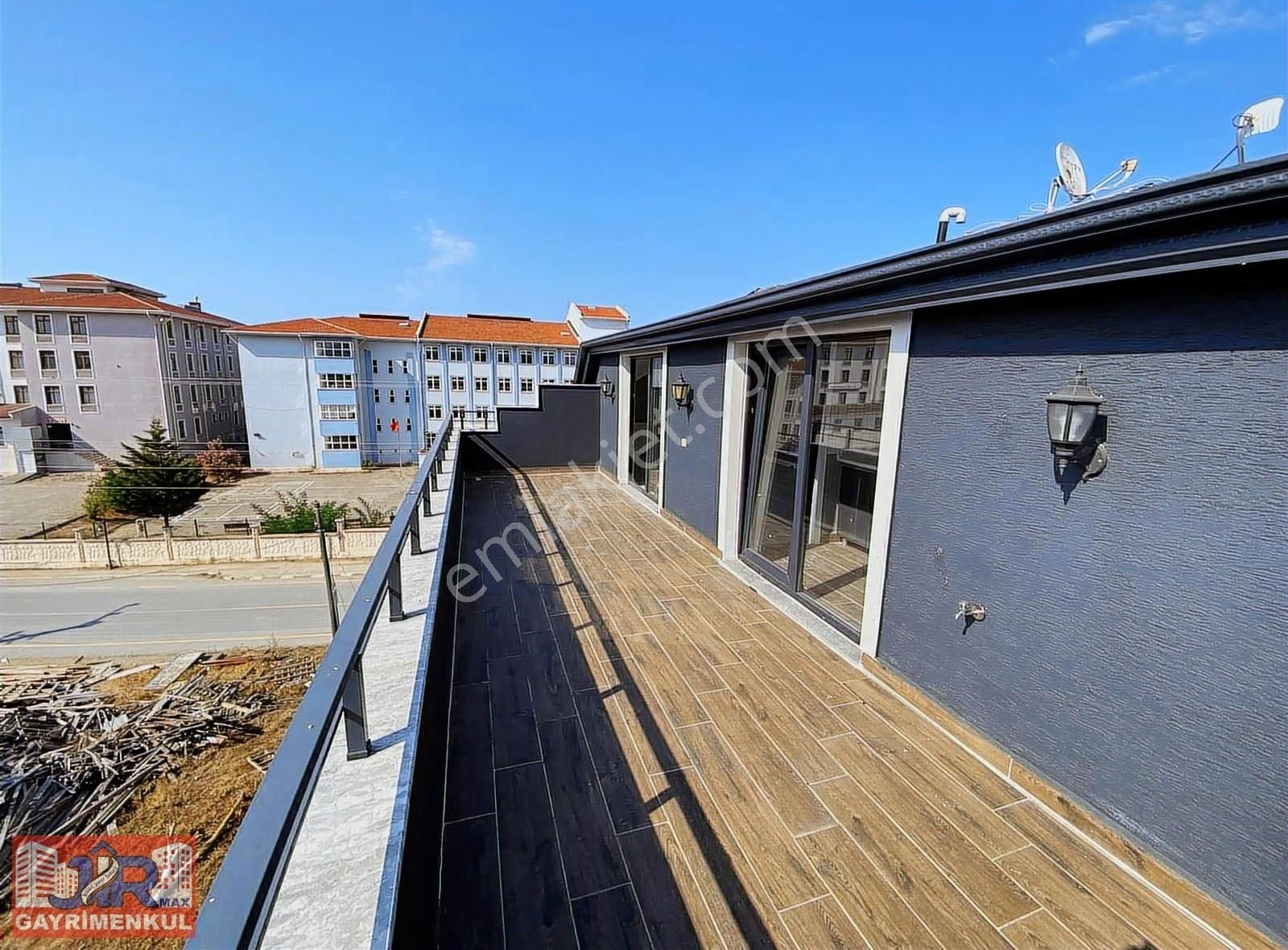 Sakarya Kocali Satılık 6+2,3 Banyo Müstakil 420 M2 Havuzlu Vila - Görsel 2