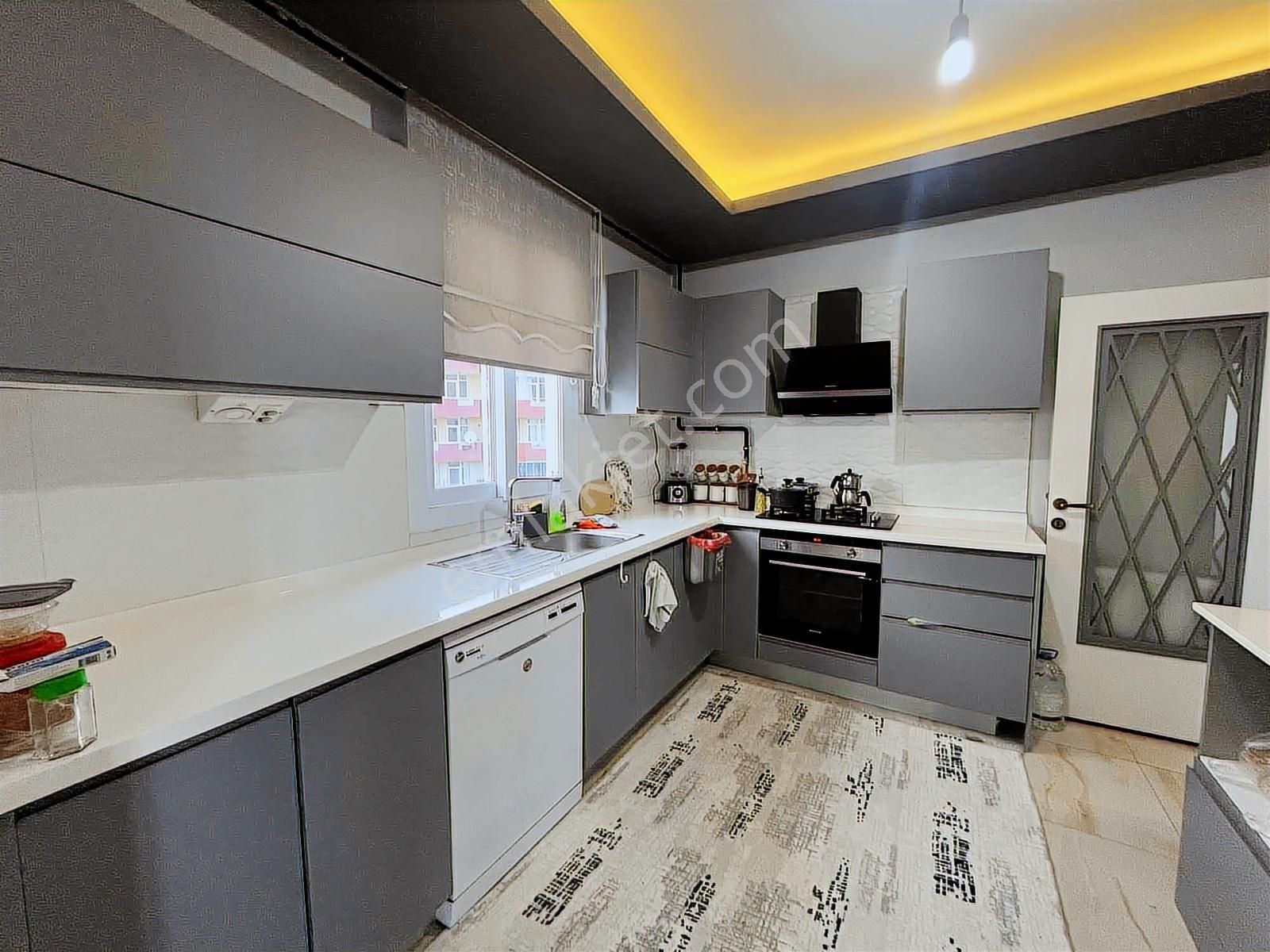 T.özal Yürüme Mesafesi/geniş/2+1/k.mutfak/ç.banyo/g.odalı/iskan! - Görsel 8