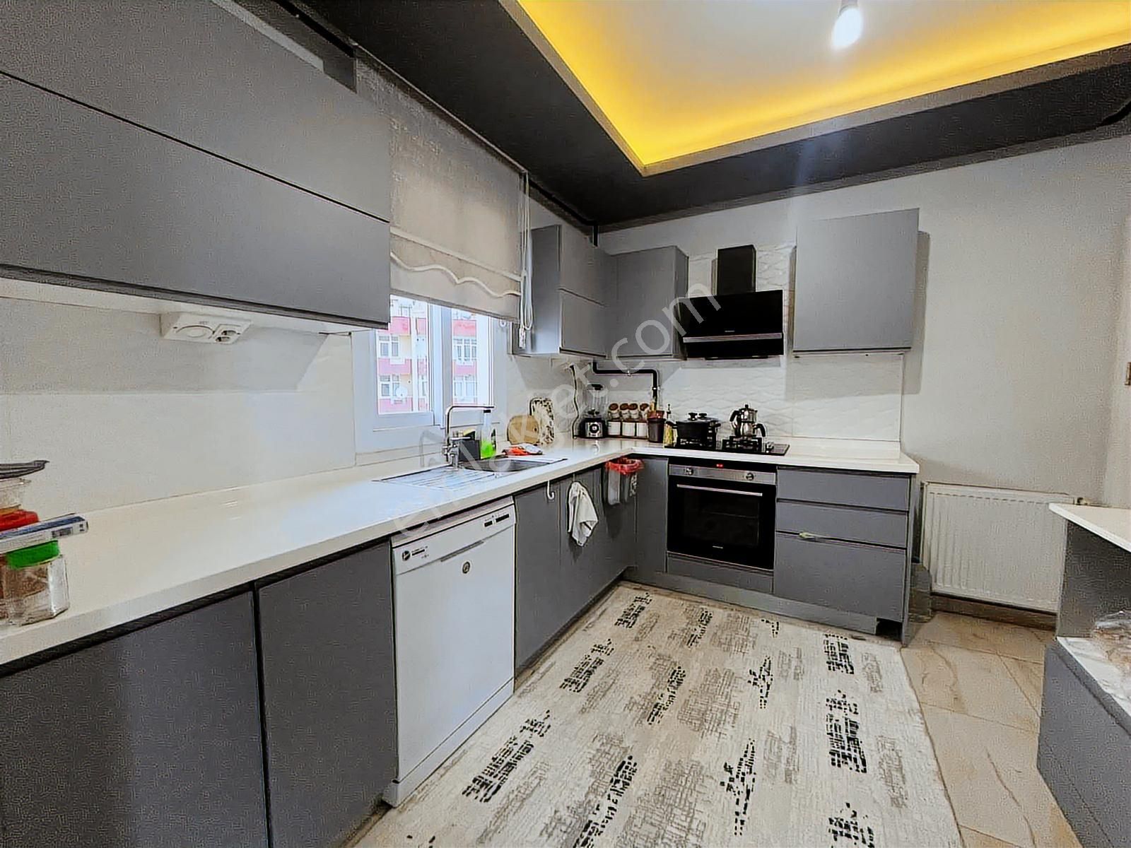 T.özal Yürüme Mesafesi/geniş/2+1/k.mutfak/ç.banyo/g.odalı/iskan! - Görsel 10