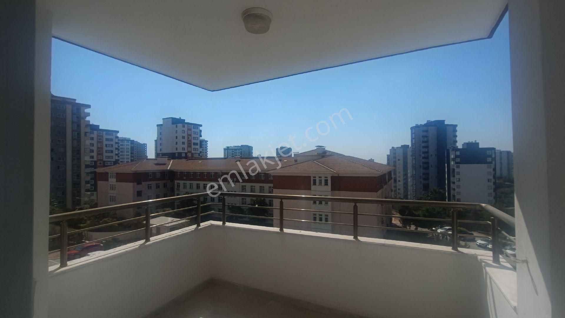 Osmangazi Mahallesinde Site İçerisinde 3+1 Kapalı Mutfak Kombili Kiralık Daire - Görsel 32