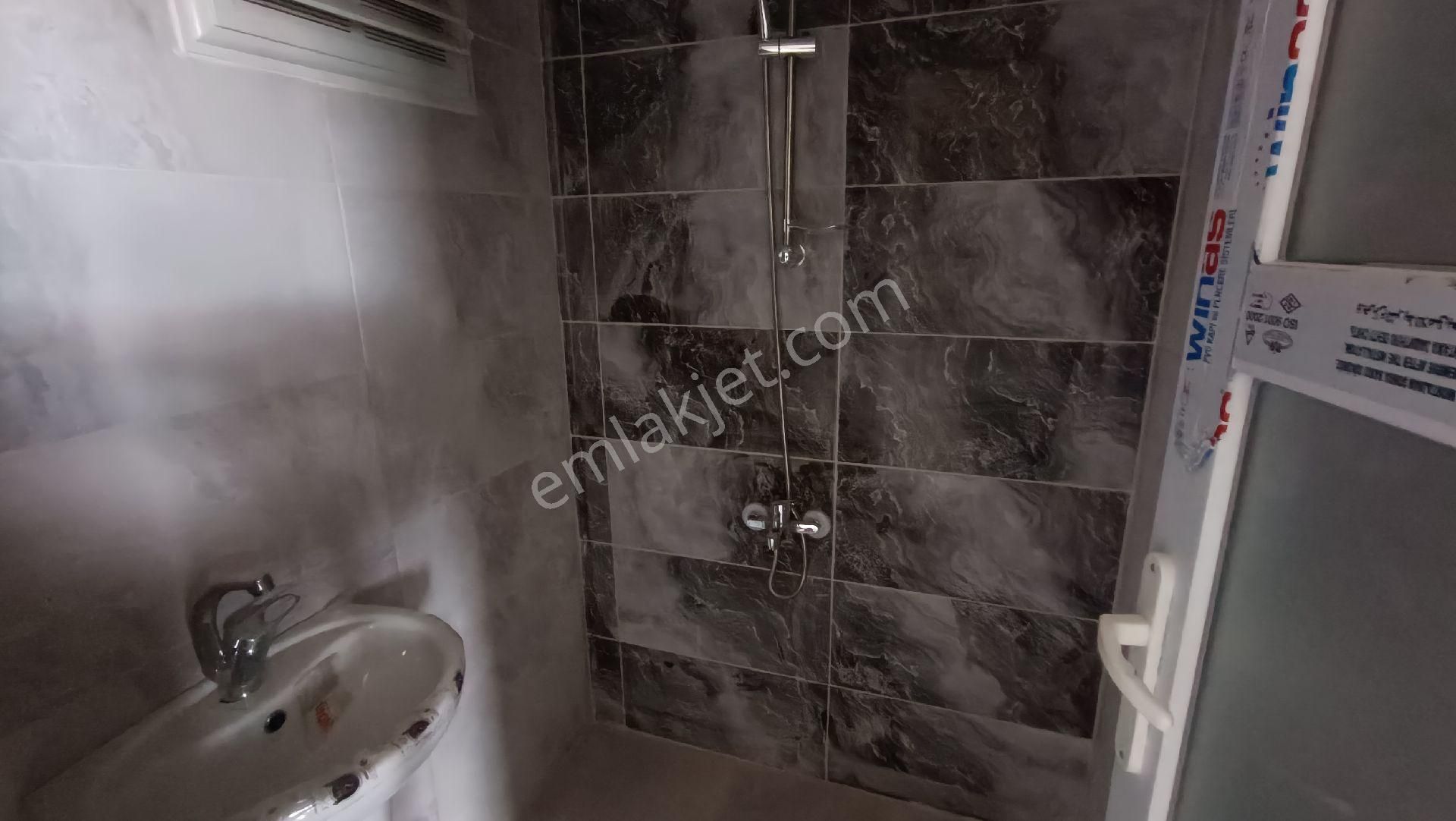 Osmangazi Mahallesinde Site İçerisinde 3+1 Kapalı Mutfak Kombili Kiralık Daire - Görsel 27