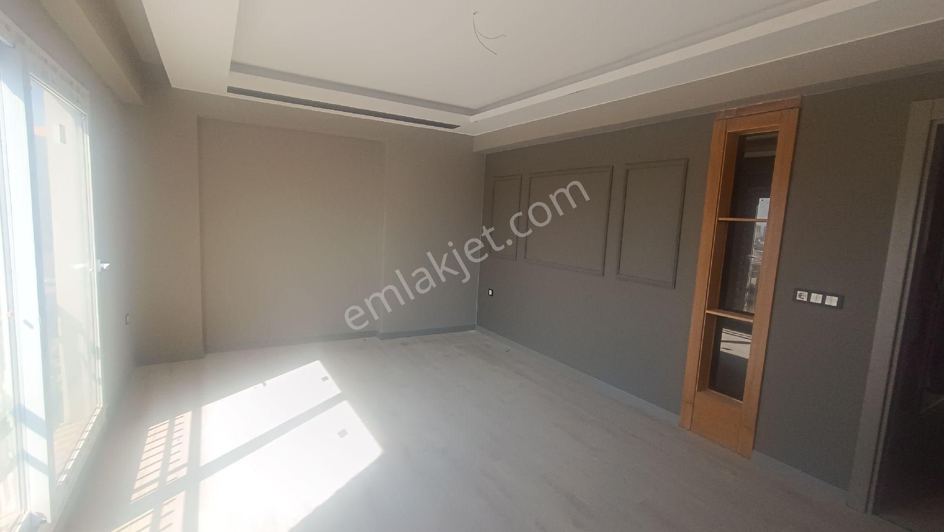 Osmangazi Mahallesinde Site İçerisinde 3+1 Kapalı Mutfak Kombili Kiralık Daire - Görsel 25