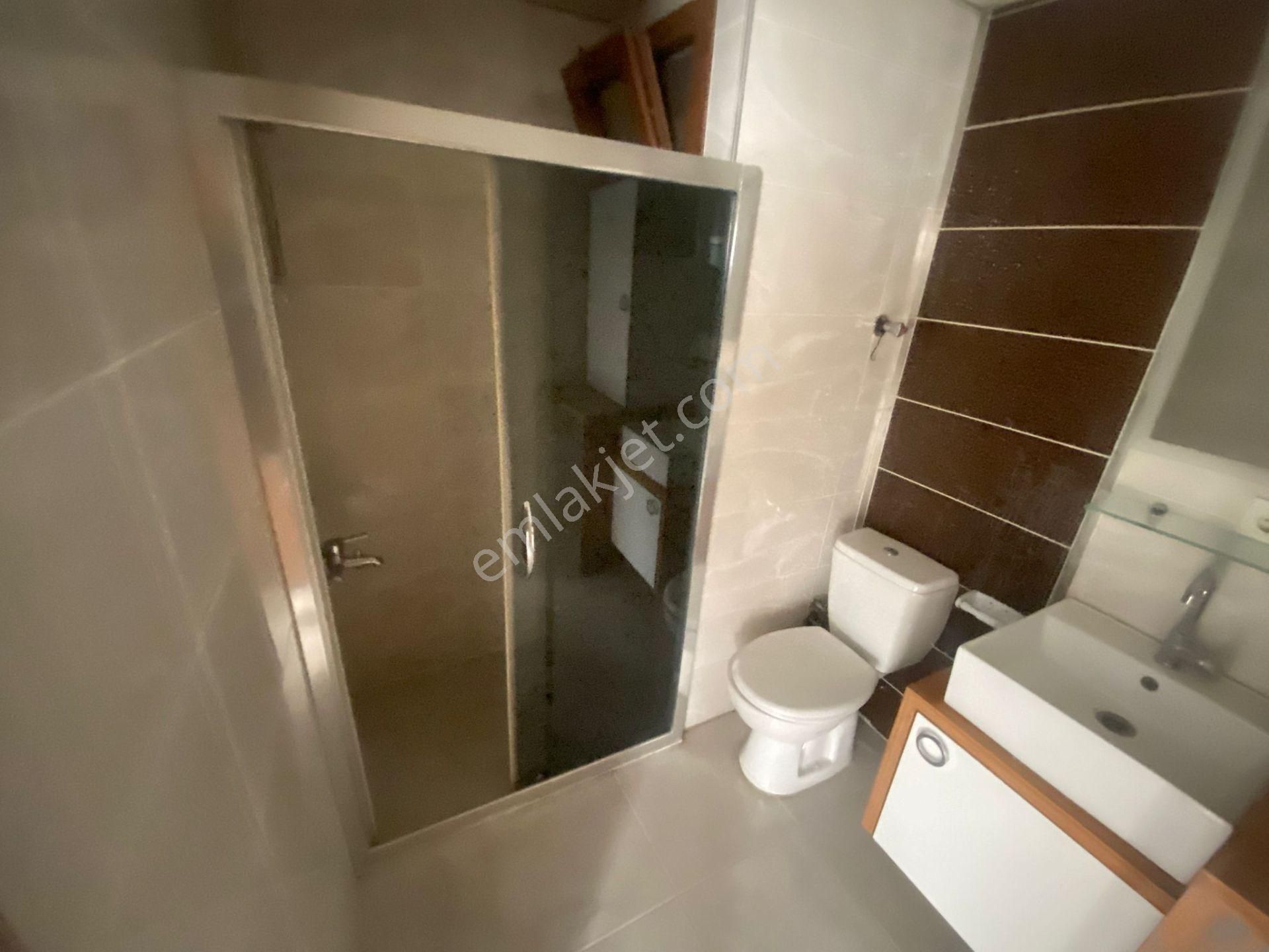 Buca Işıklıpark Yakını Dicle Mah.de 2+1 70m2 Dgazlı Balkonlu Havadar Kiralık Daire - Görsel 20