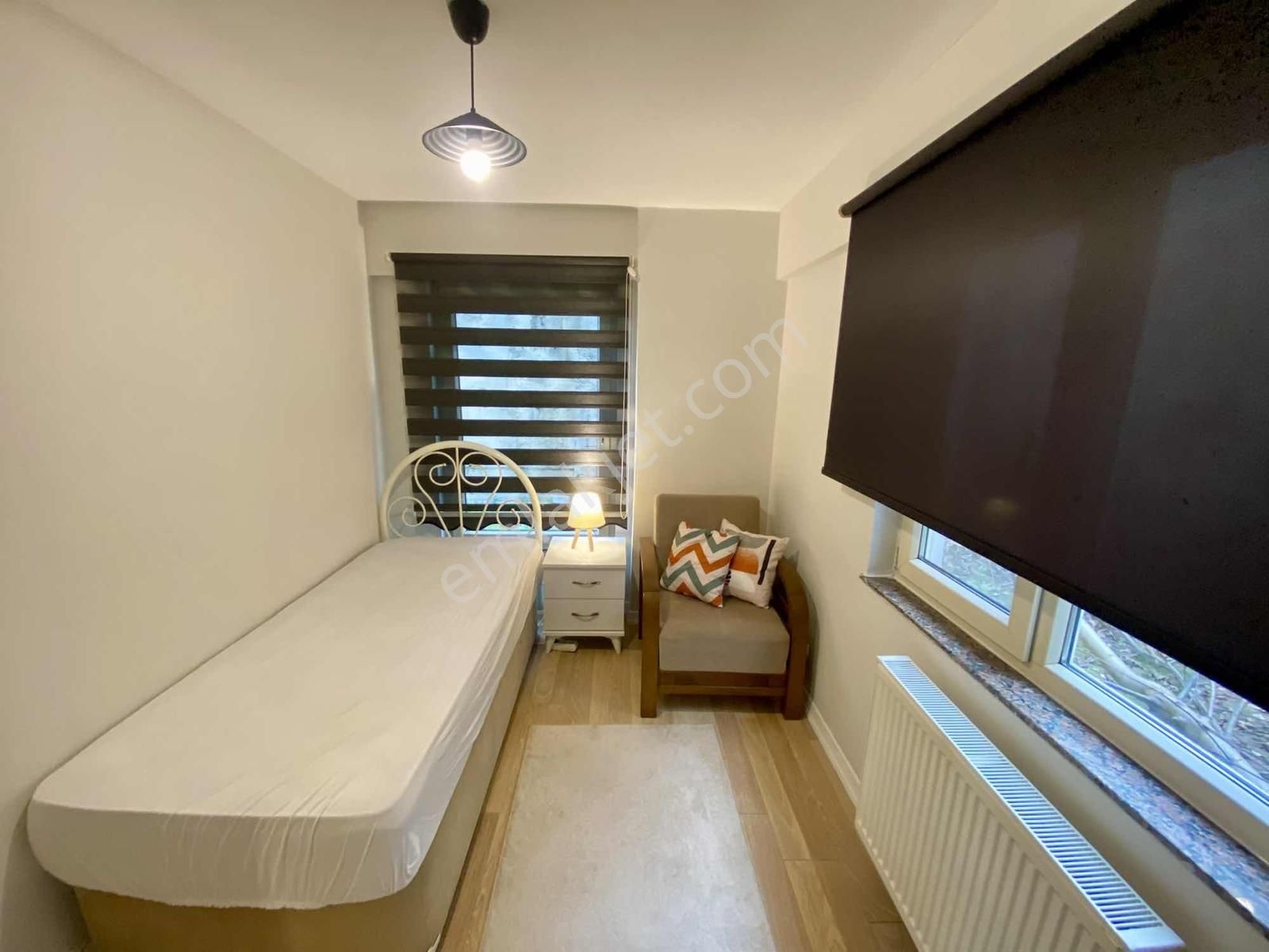 Mavi Durak Yakını,bahçe Katı 2+1 Eşyalı Kiralık Daire - Görsel 12