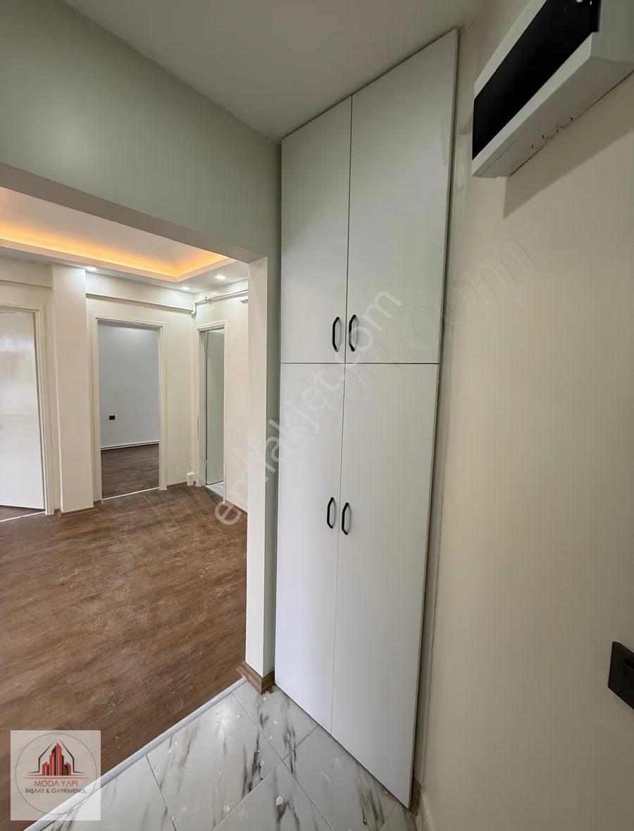 Meydana 1 Dk Arakat Balkonlu İçi Full Yapılı 2+1 Güney Cephe.... - Görsel 31