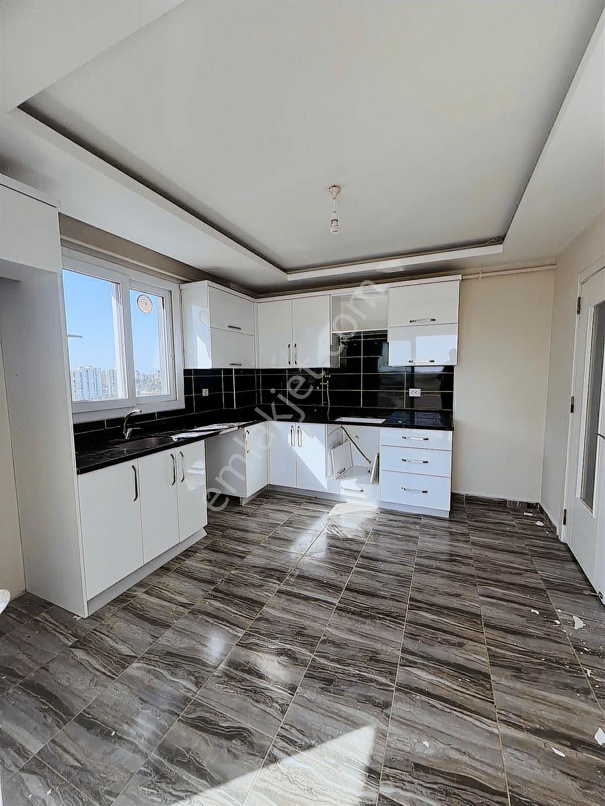 Kulepark~ayrıcalığı~ile~3+1~yüksek~kredili~20~m2~teras~balkonlu~ - Görsel 2