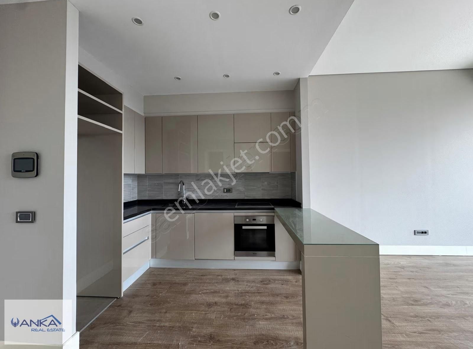Anka Real Estate / Metropol İstanbul 1+1 Kiralık Daire - Görsel 22