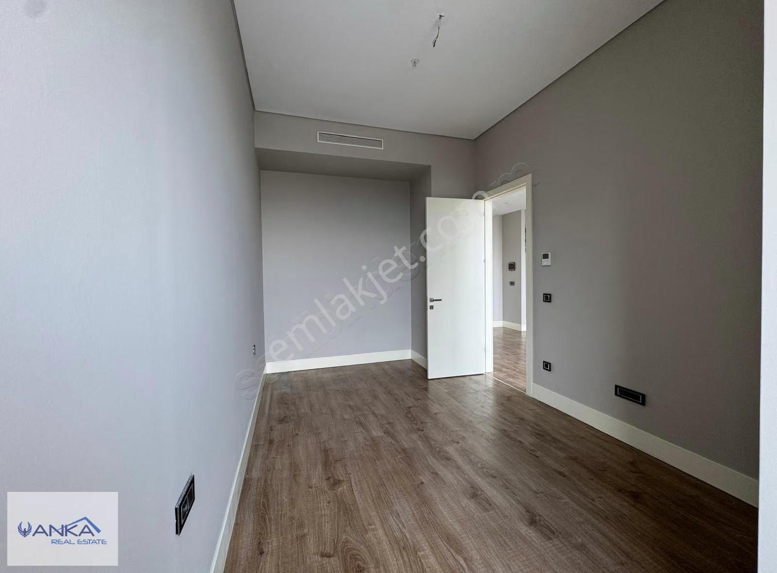 Anka Real Estate / Metropol İstanbul 1+1 Kiralık Daire - Görsel 31