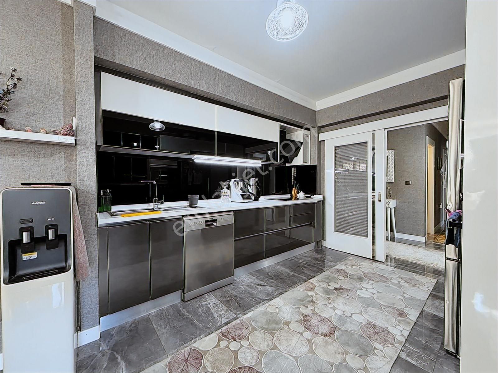 Cumhuriyet Mah.başakşehir1'de Extra Teras Ve Kilerli 4+1 Satılık - Görsel 21