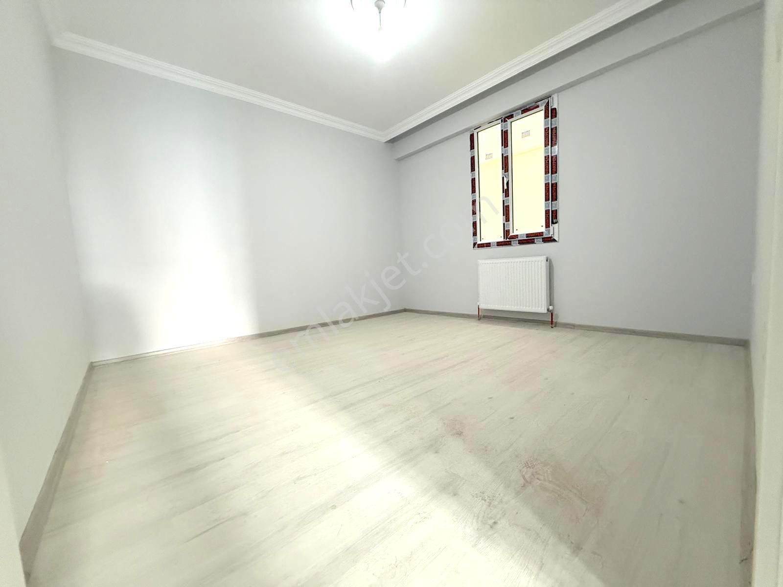 Yıldız Dan Sıfır Kredili 3+1 Cadde Üzeri Önü Açık Daire - Görsel 5