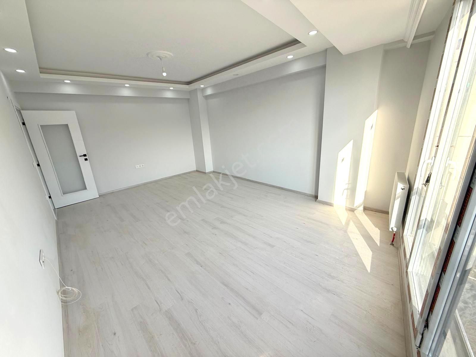 Yıldız Dan Sıfır Kredili 3+1 Cadde Üzeri Önü Açık Daire - Görsel 8